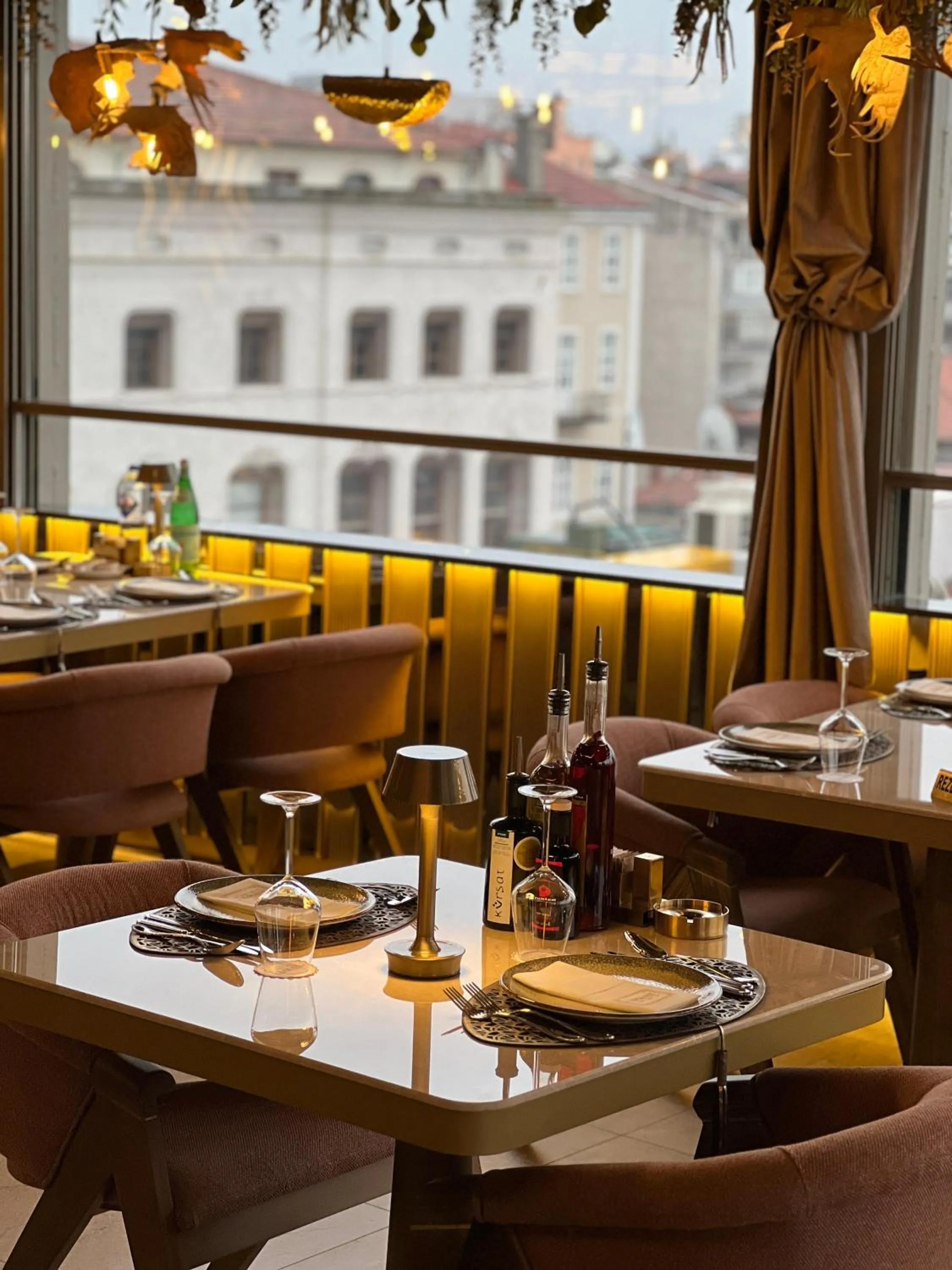 Restaurant/places to eat in Ayramin Exclusive Hotel - Special Category