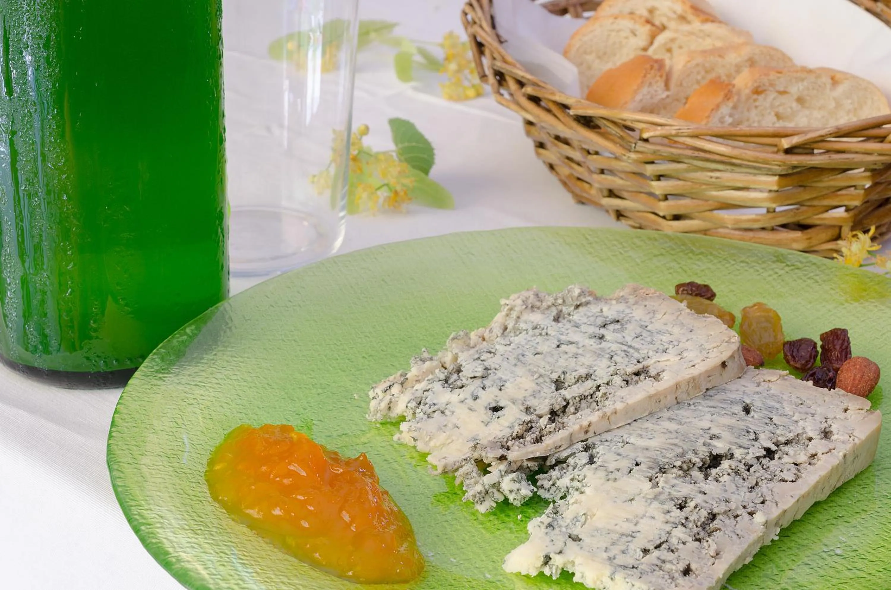 Food close-up in Arcea Mirador de Cabrales