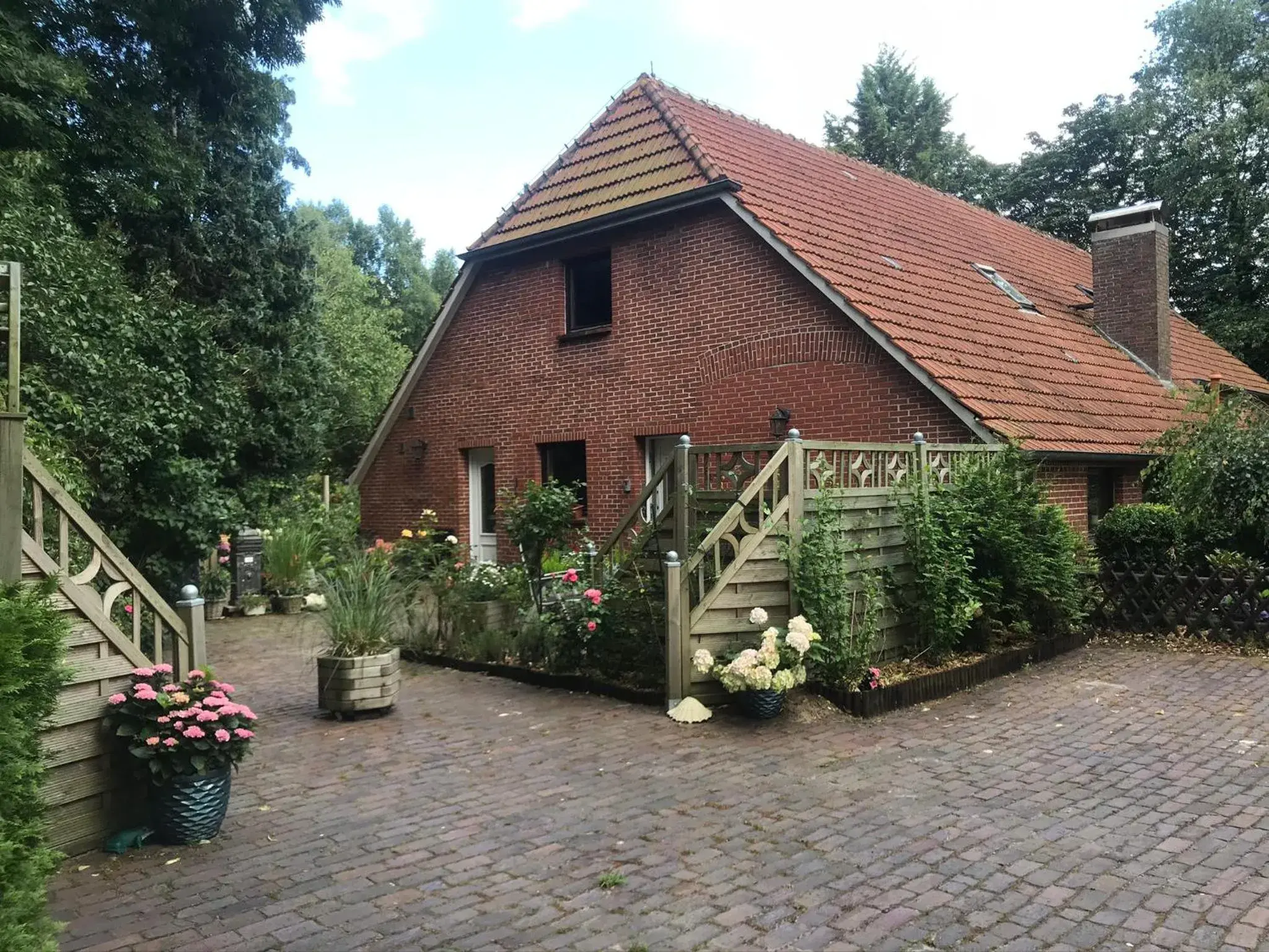 Ferienwohnung Gulfhaus, mit Sauna und großem Garten Ferienwohnung Gulfhaus, mit Sauna und großem Garten