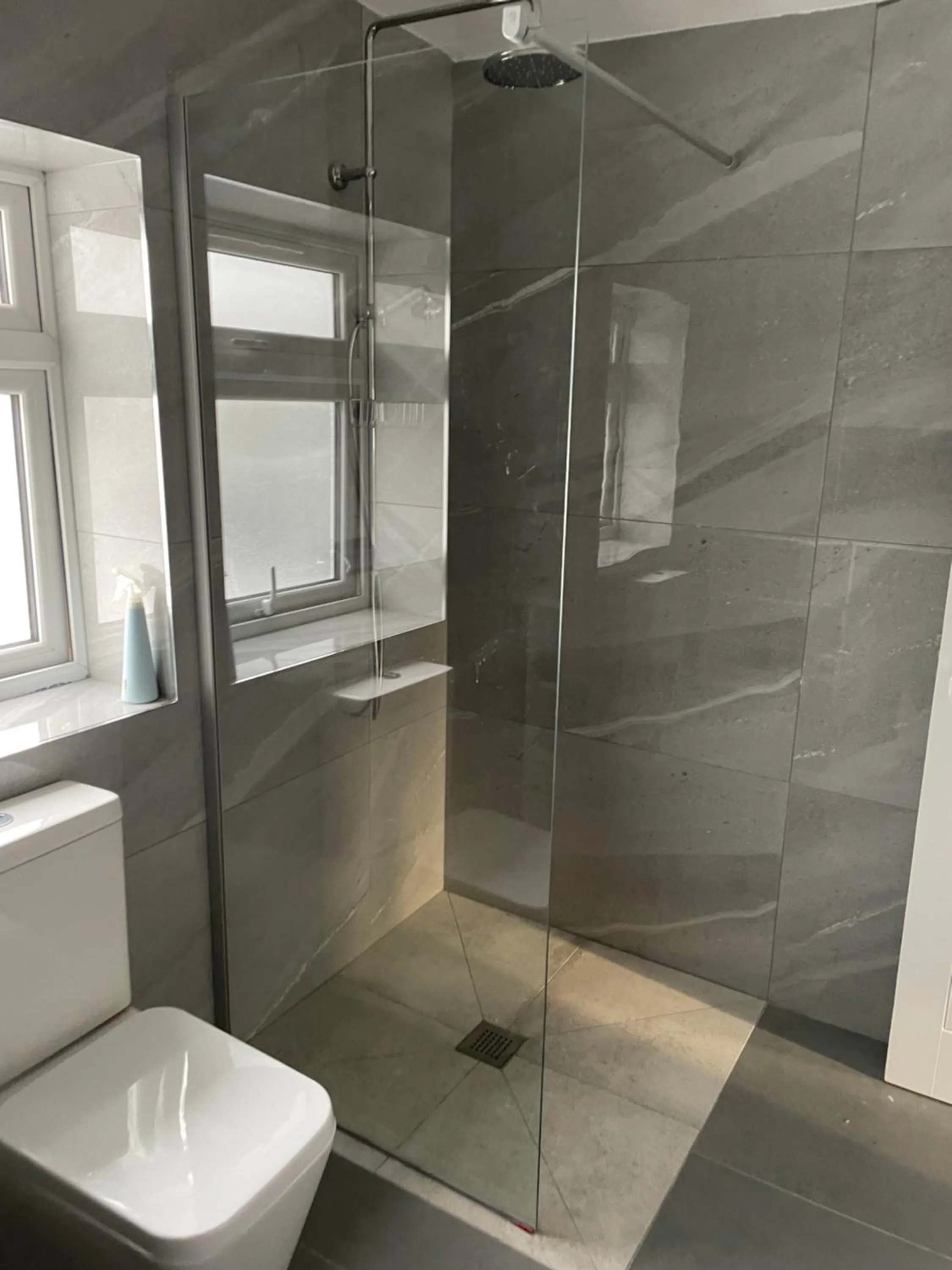 Shower in Cerrkuss Stays