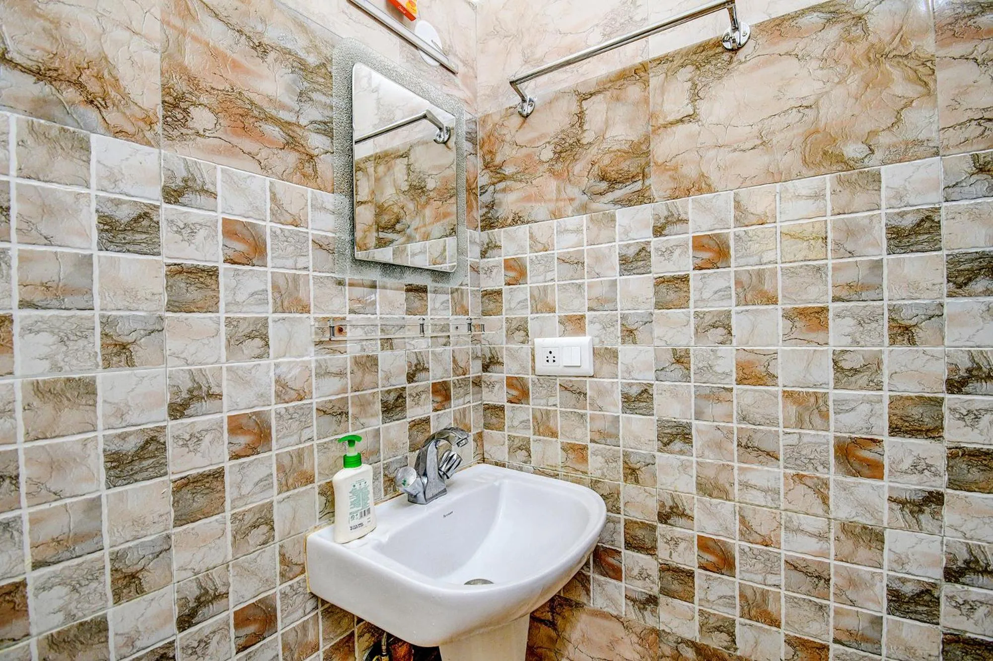 Toilet in FabExpress Moon Residency