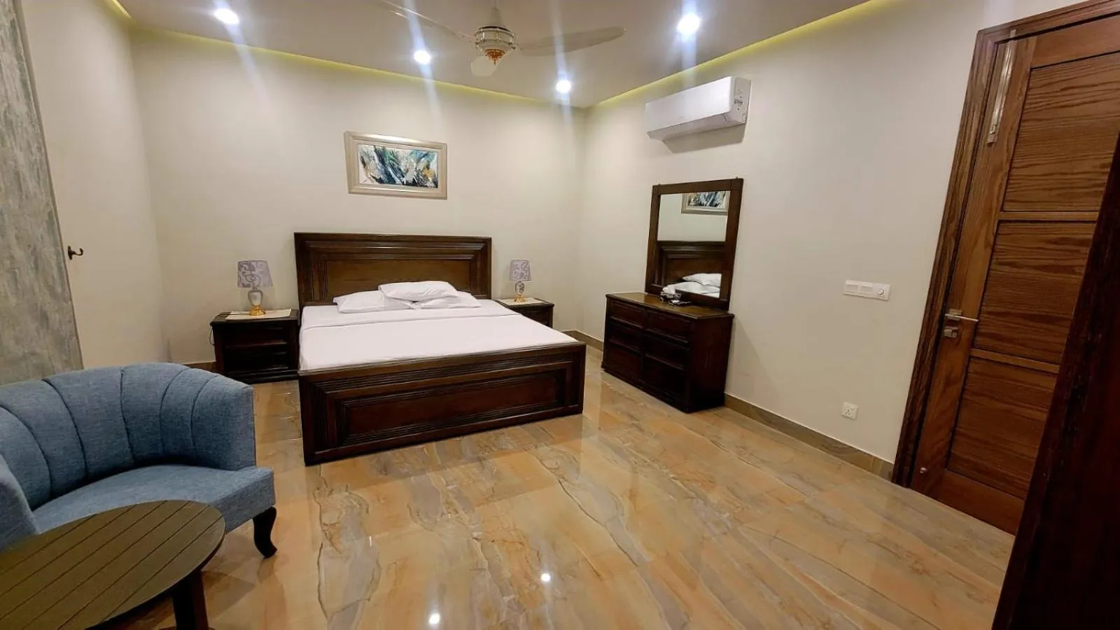 Bed in Peace Guest House