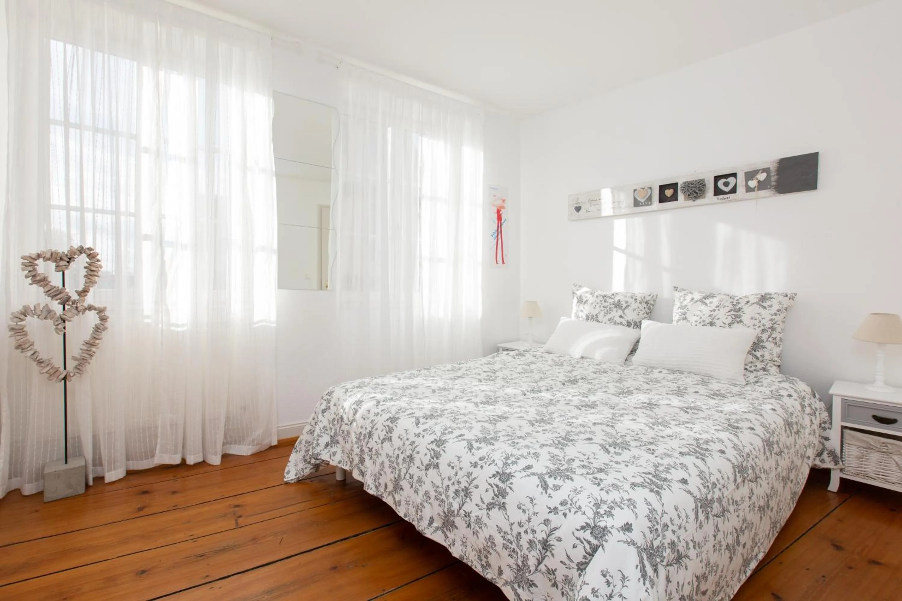 Photo of the whole room, Bed in Petite France-Cathédrale, Duplex 100m2- 3 chambres