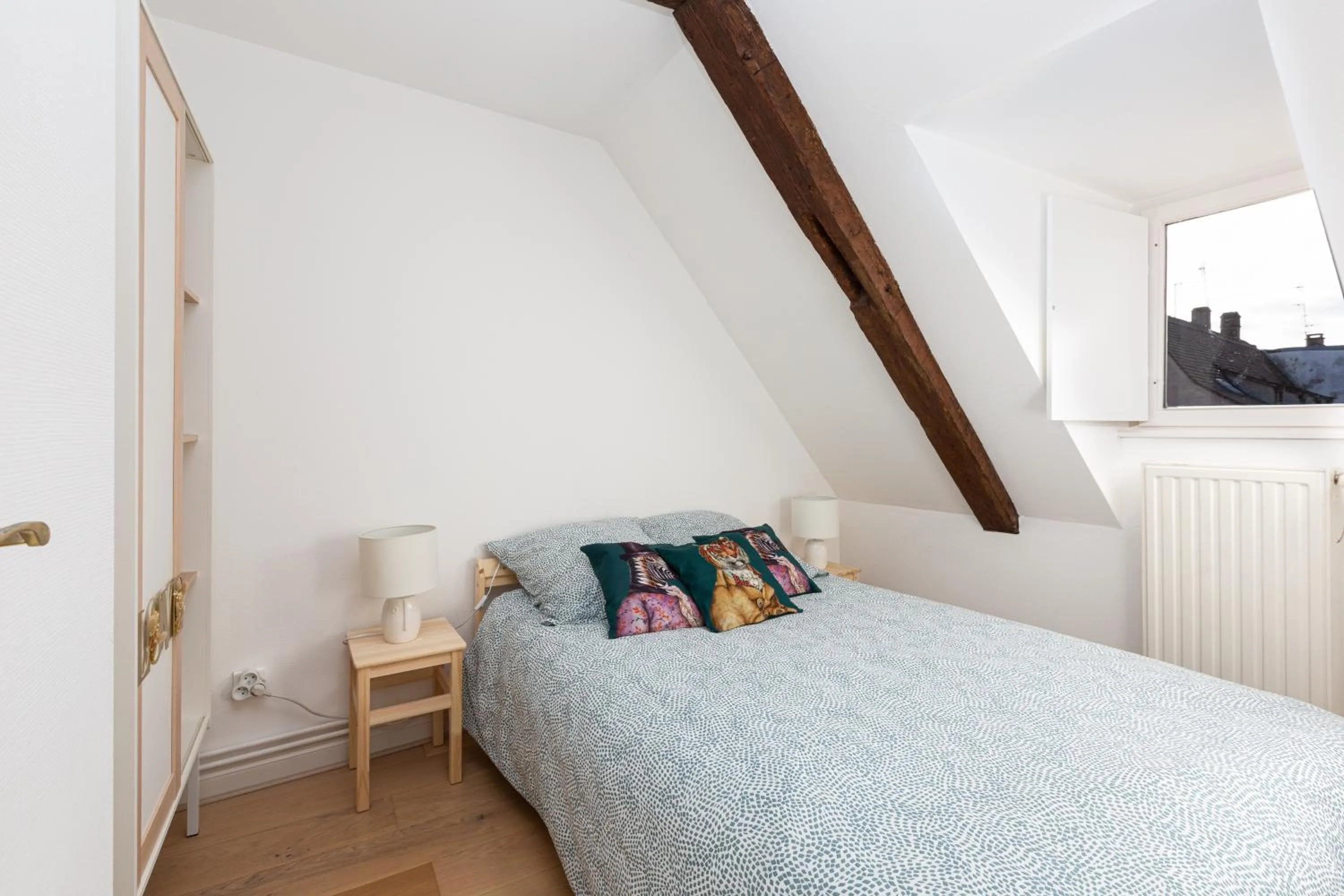 Bed in Petite France-Cathédrale, Duplex 100m2- 3 chambres