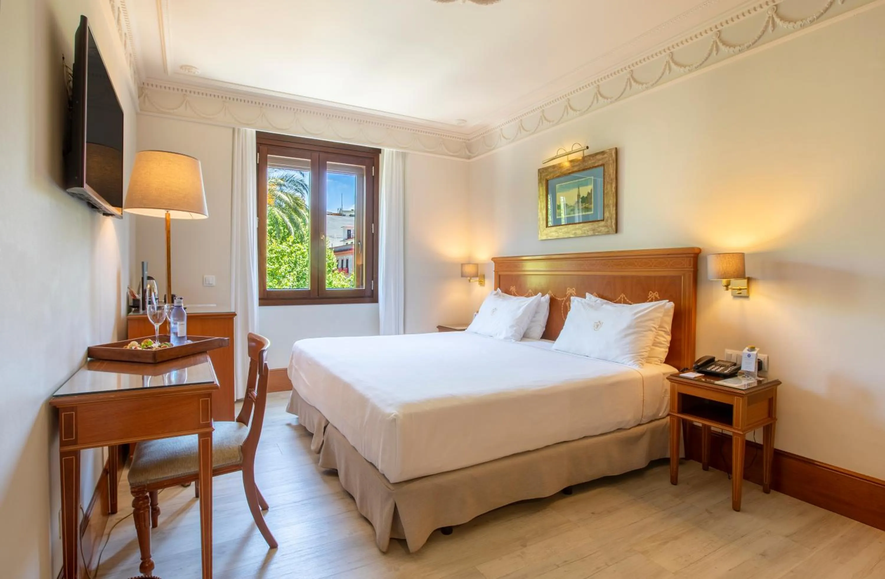 Bed in Hotel Inglaterra