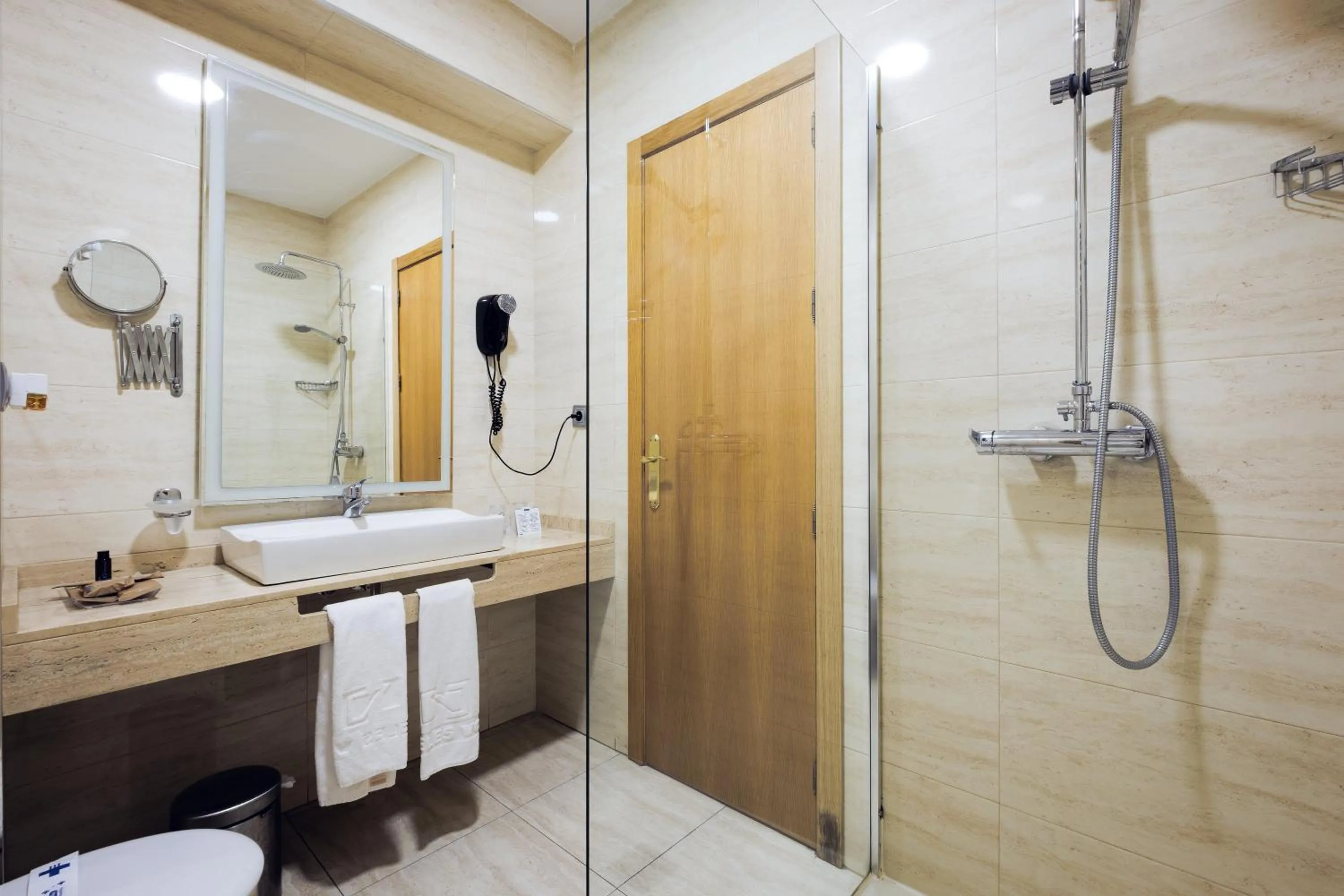 Bathroom in Hotel & Spa Sierra de Cazorla 4*