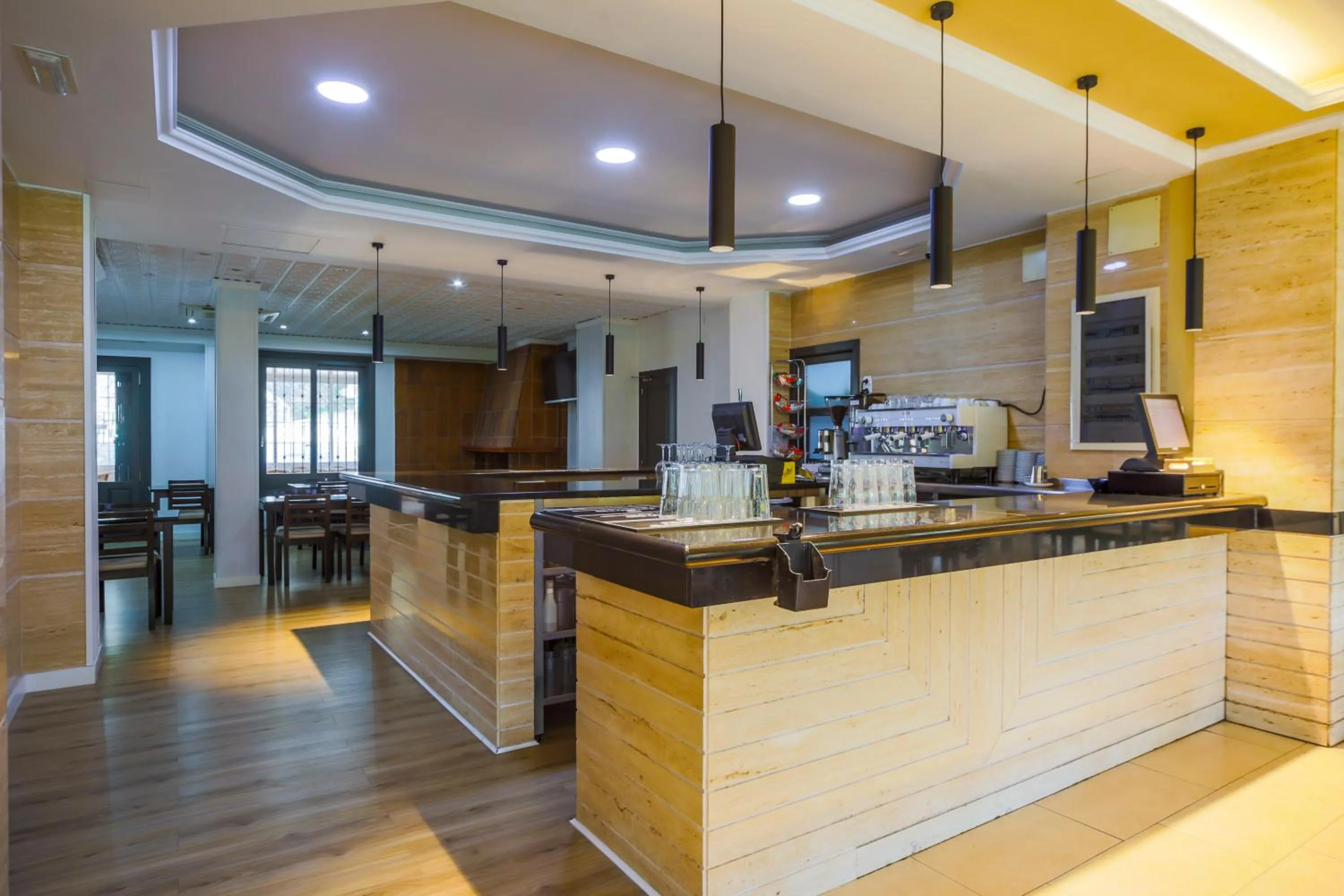 Restaurant/places to eat in Hotel Rosaleda del Mijares