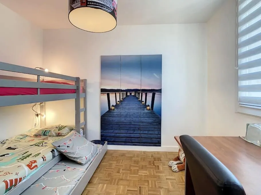 Bed in Appart Crystal Lyon Caluire et parkings