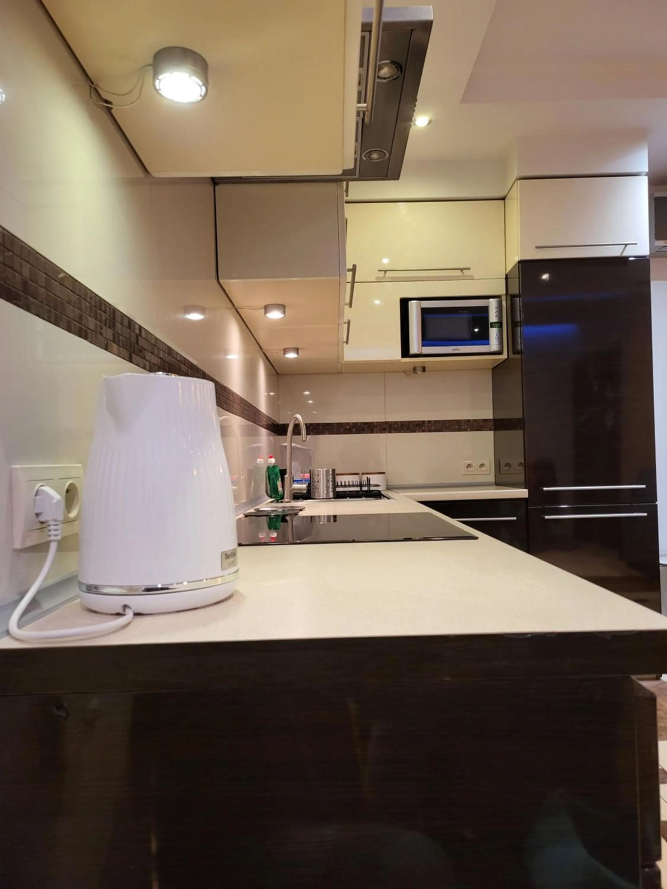 kitchen in Amber Hostel Szlak