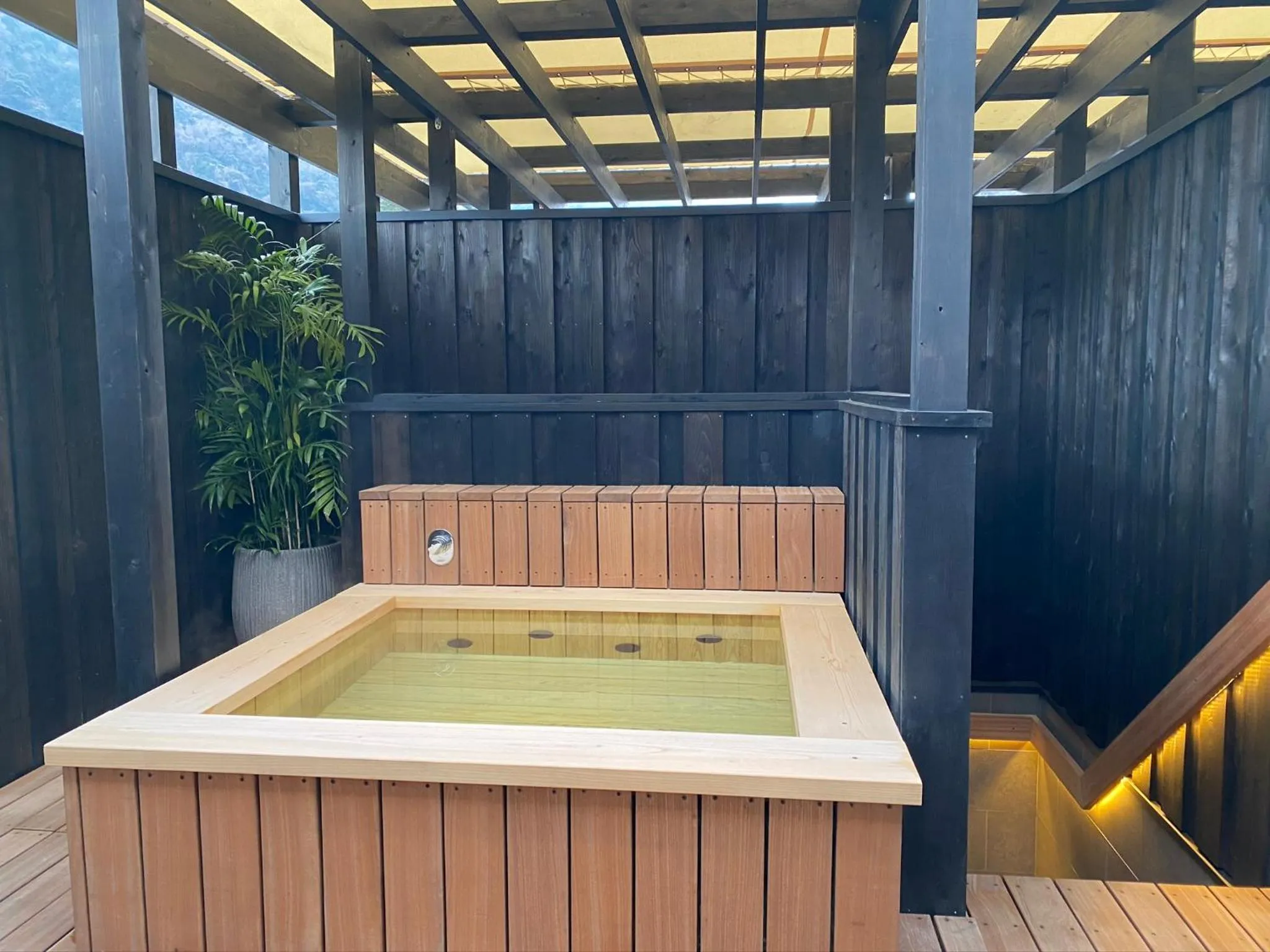 Open Air Bath in Hotel Zagakukan