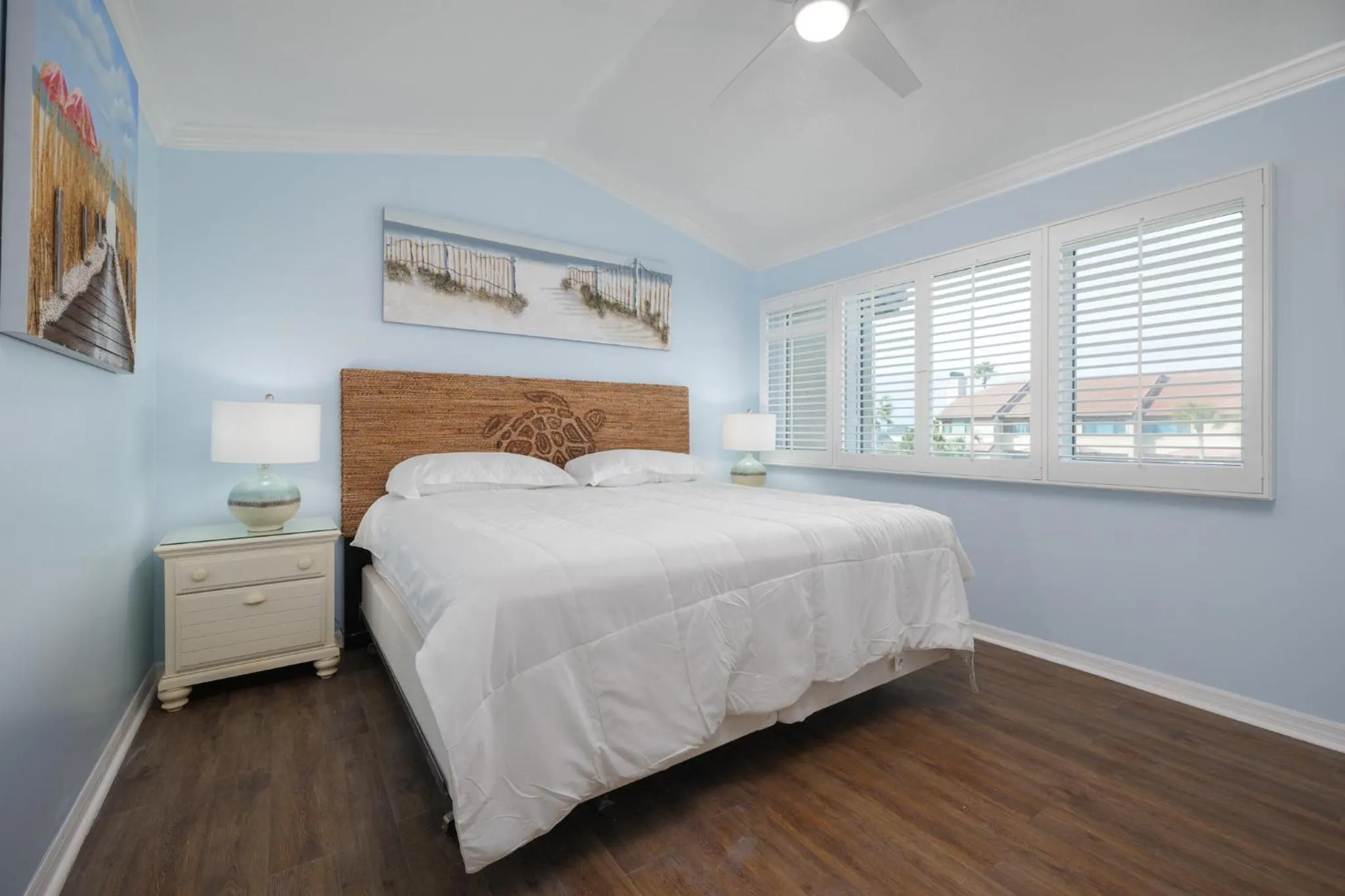 Property building, Bed in Spyglass 32