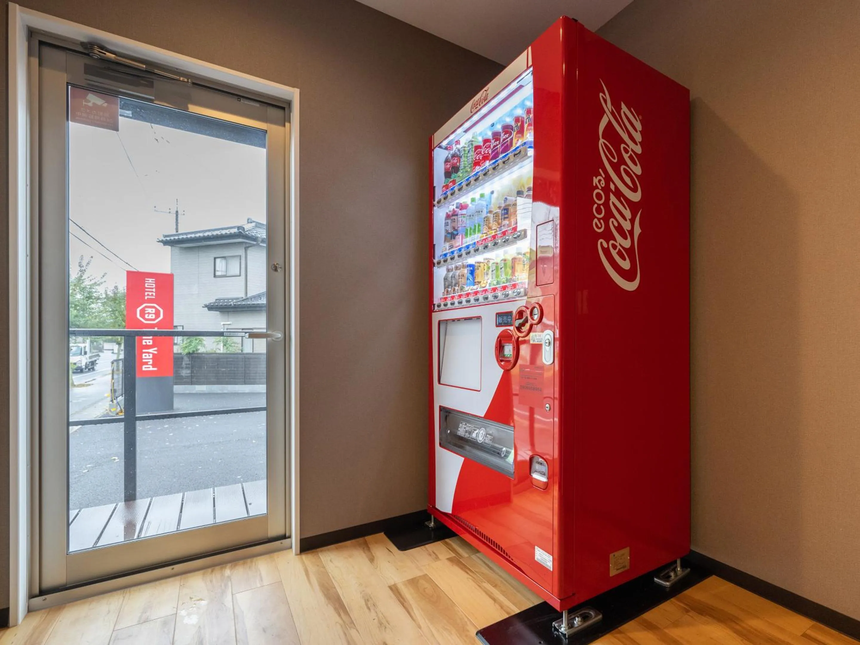 vending machine in HOTEL R9 The Yard Sakai