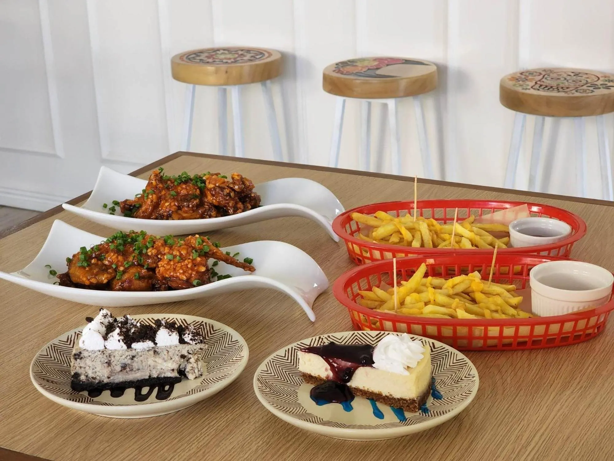 Restaurant/places to eat in Casa De Española Hotel and Resort