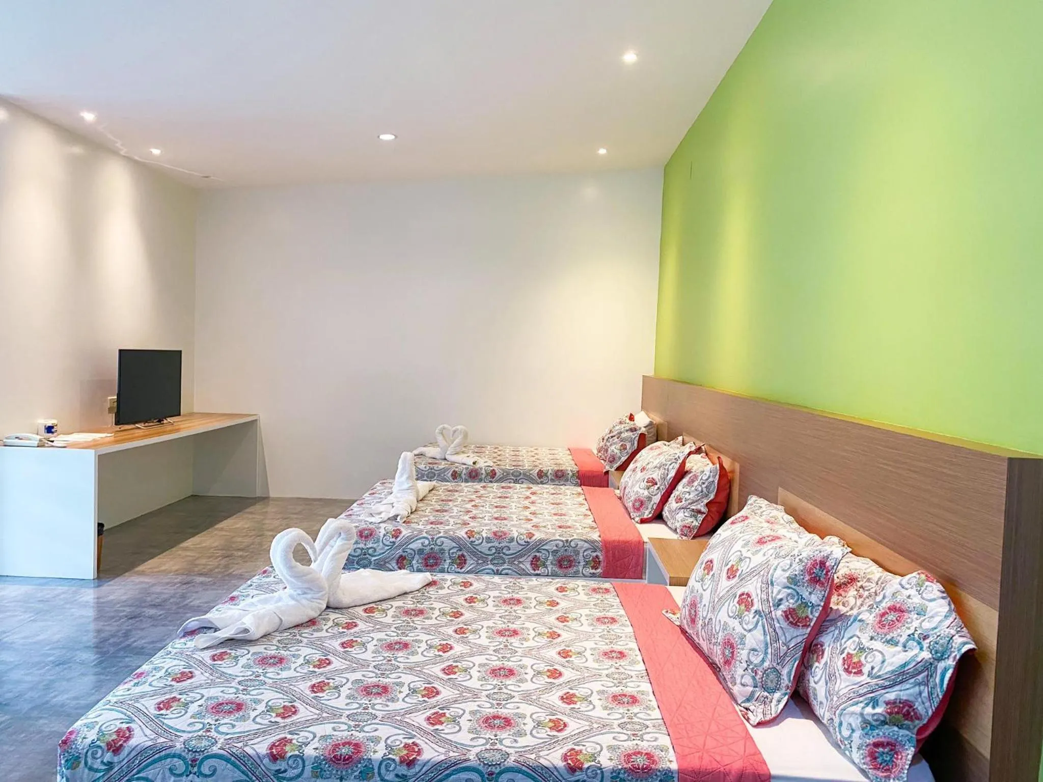 Photo of the whole room, Bed in Casa De Española Hotel and Resort