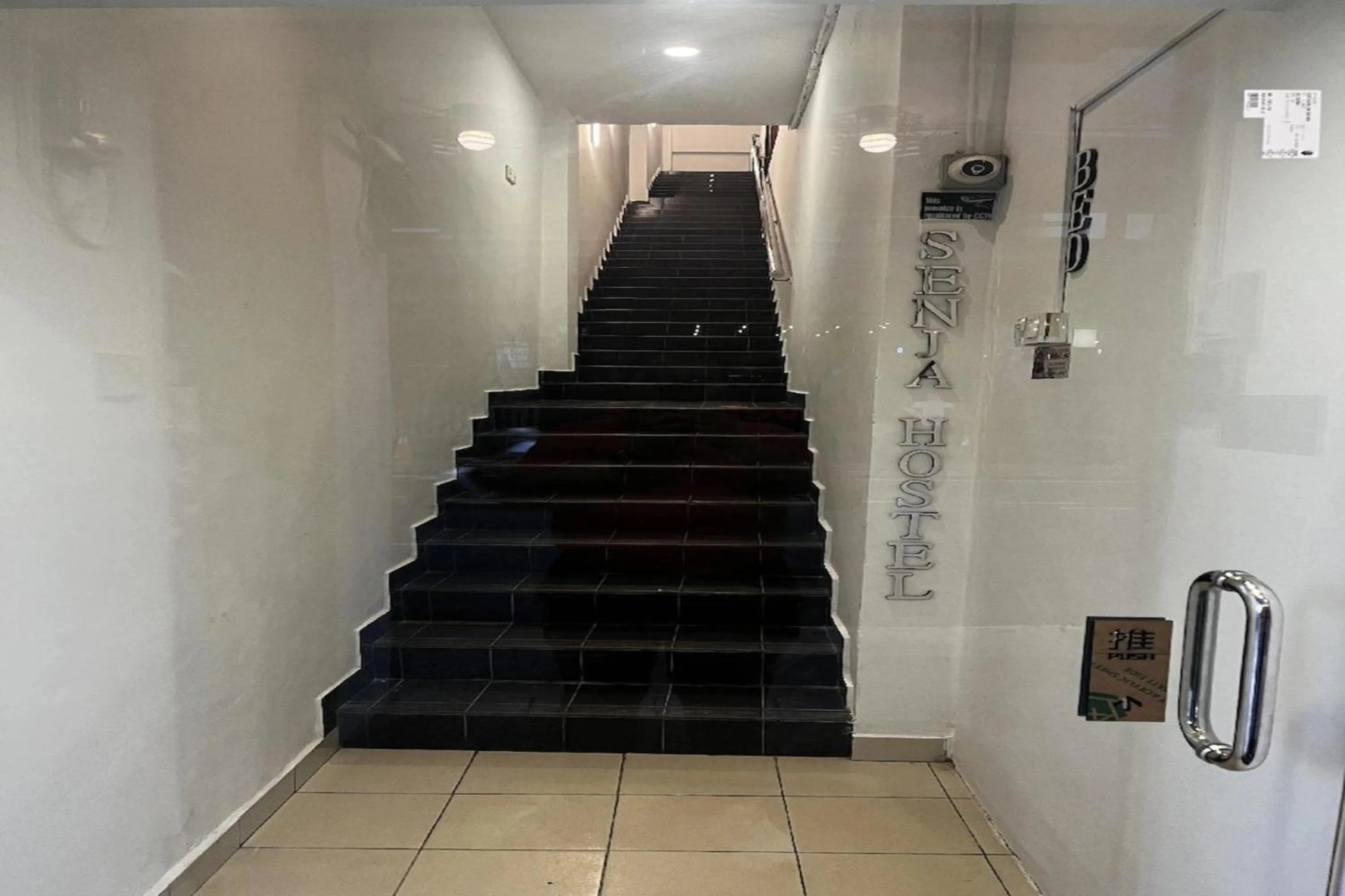 Area and facilities in Hotel O Senja Hostel Chinatown