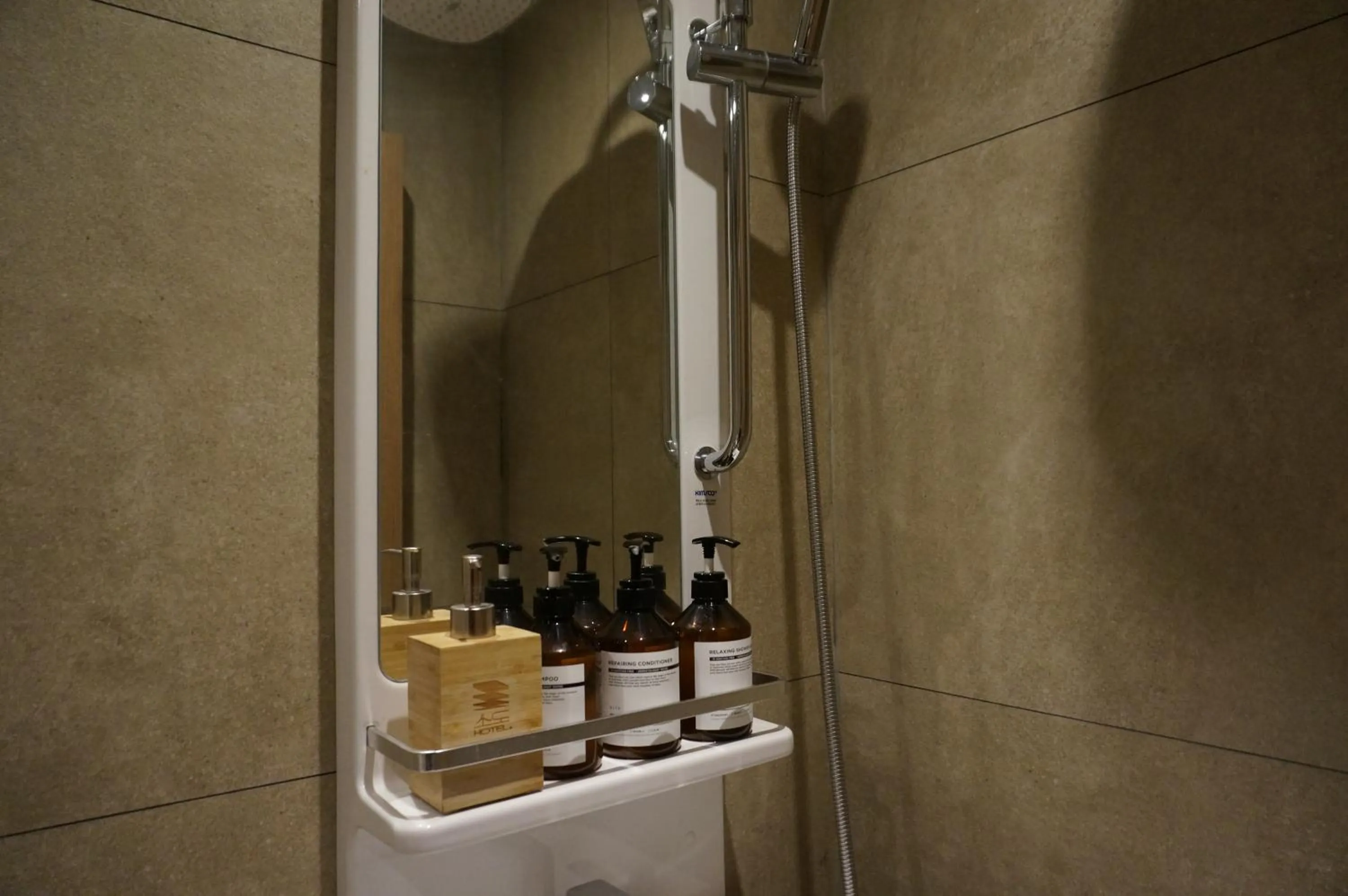 Shower in Sodo Hotel Paju