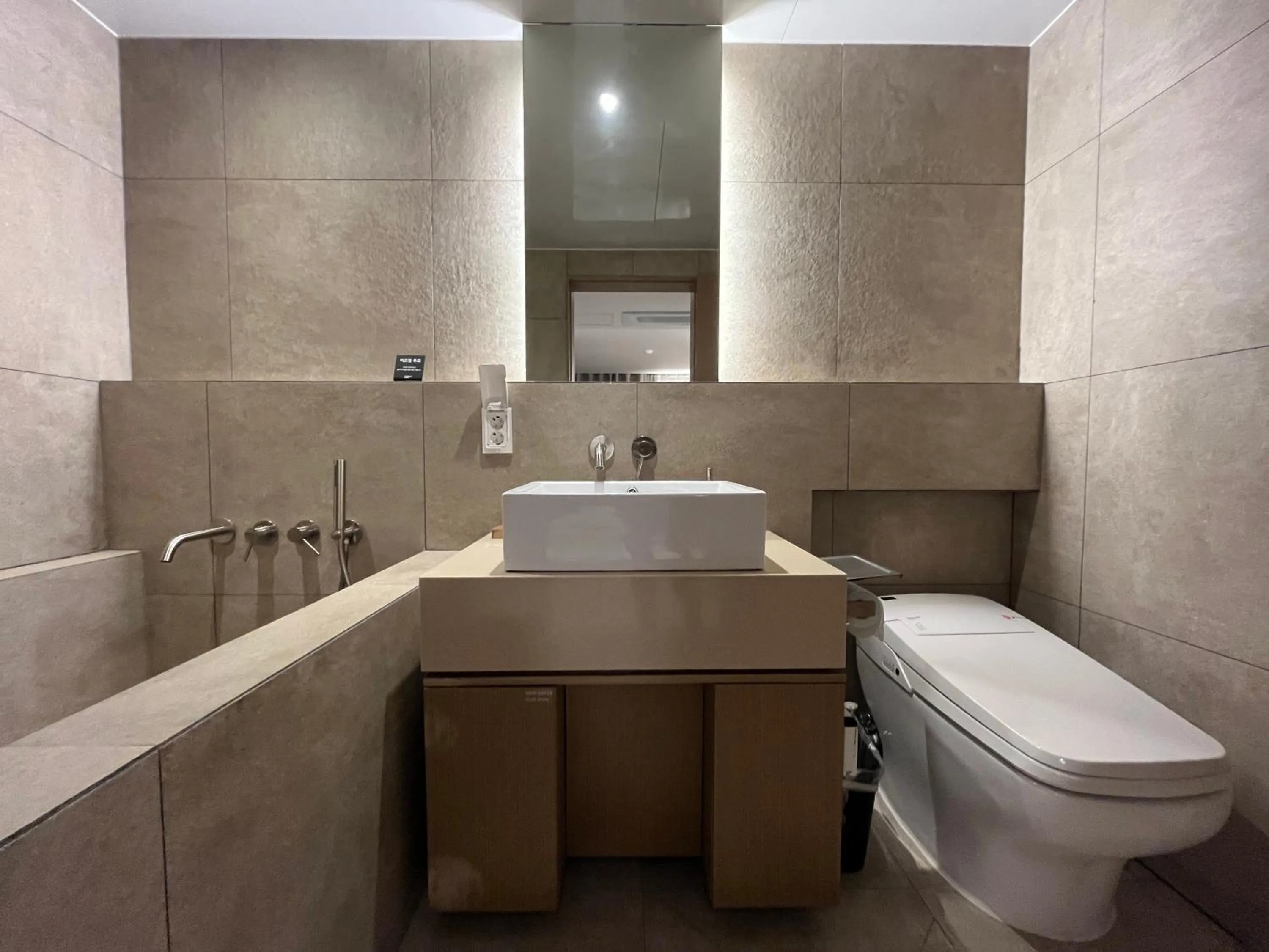 Toilet in Sodo Hotel Paju