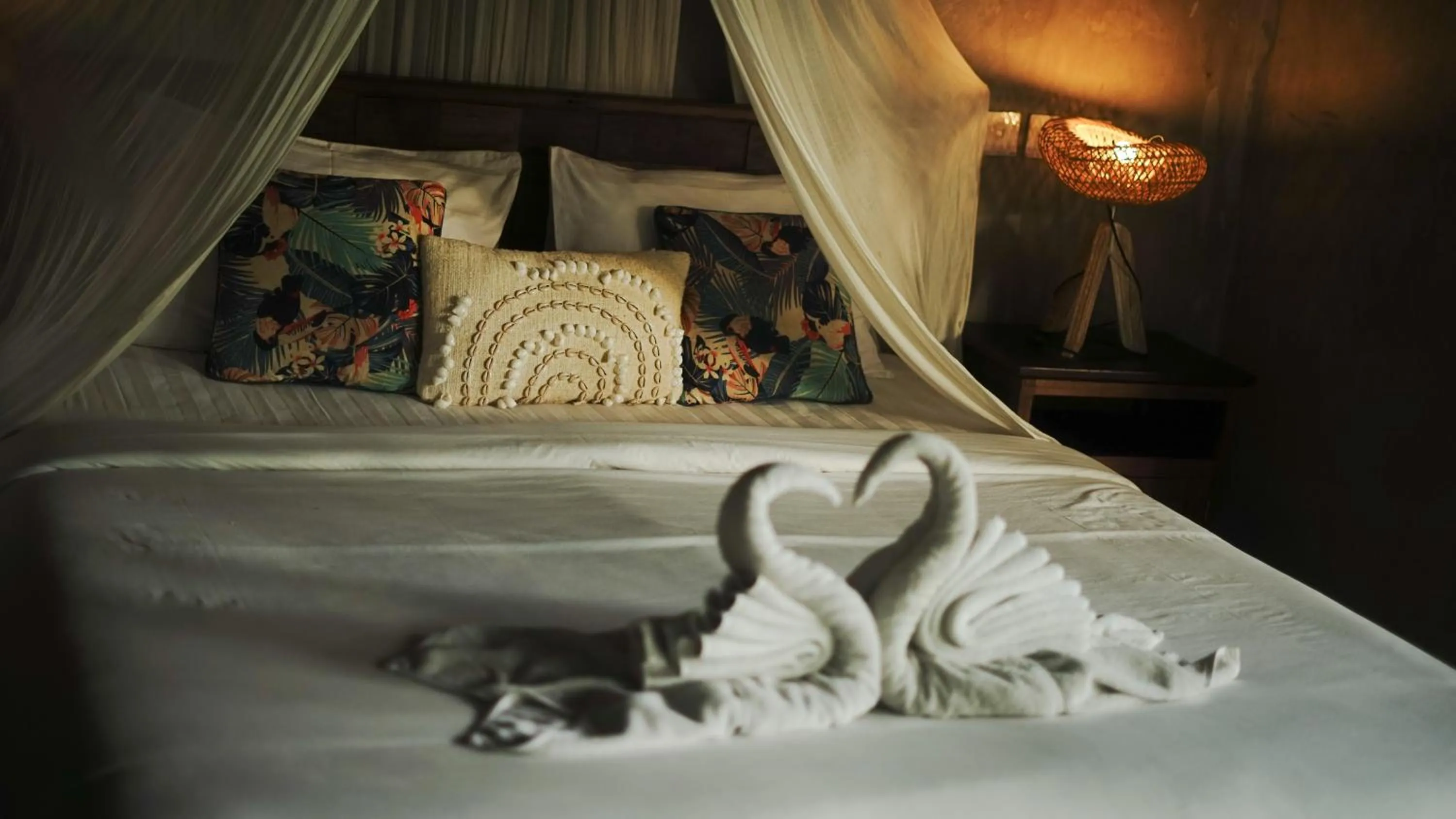 Bedroom, Bed in Green Tree House Villa Ubud