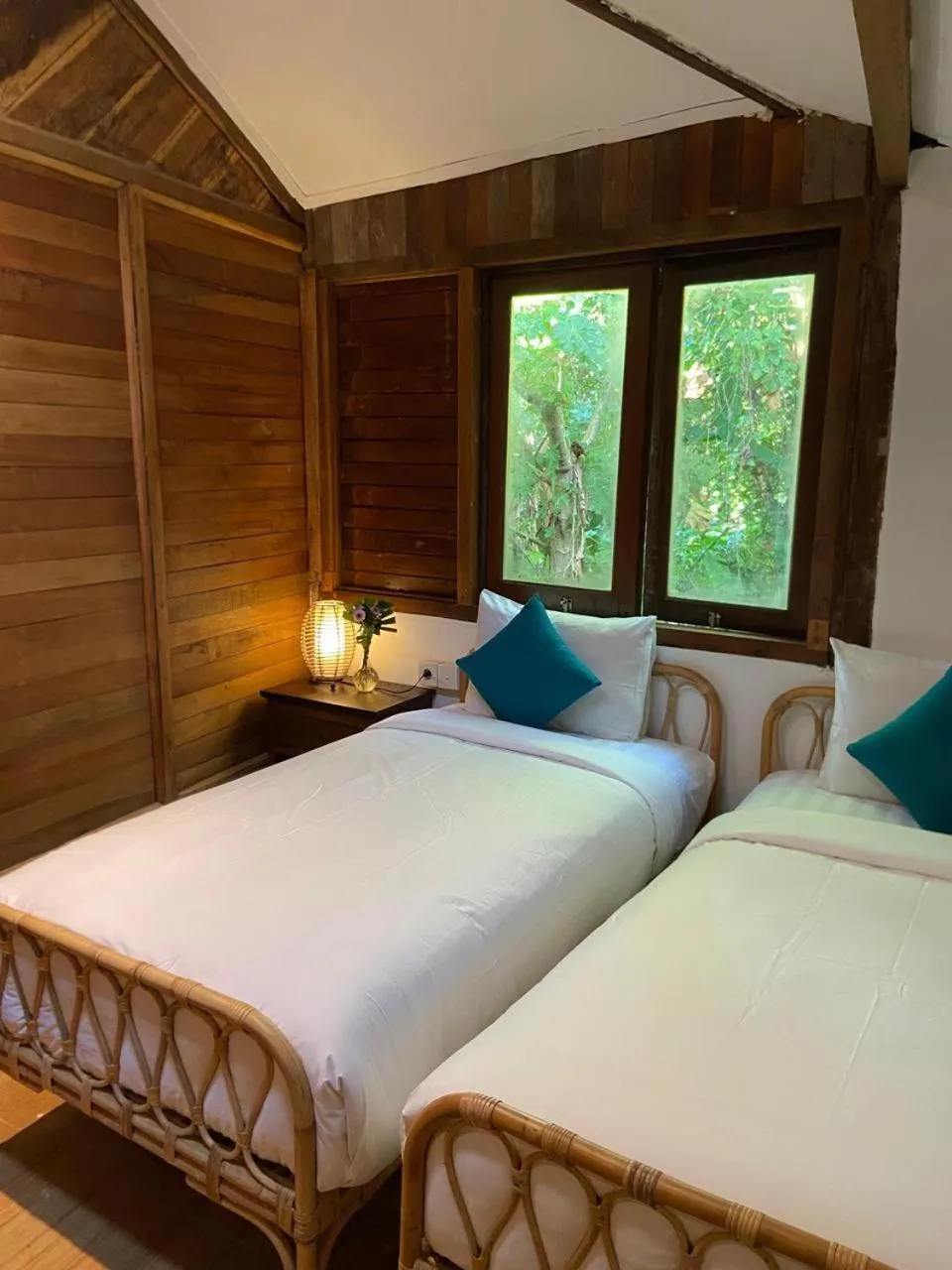 Bedroom, Bed in Green Tree House Villa Ubud
