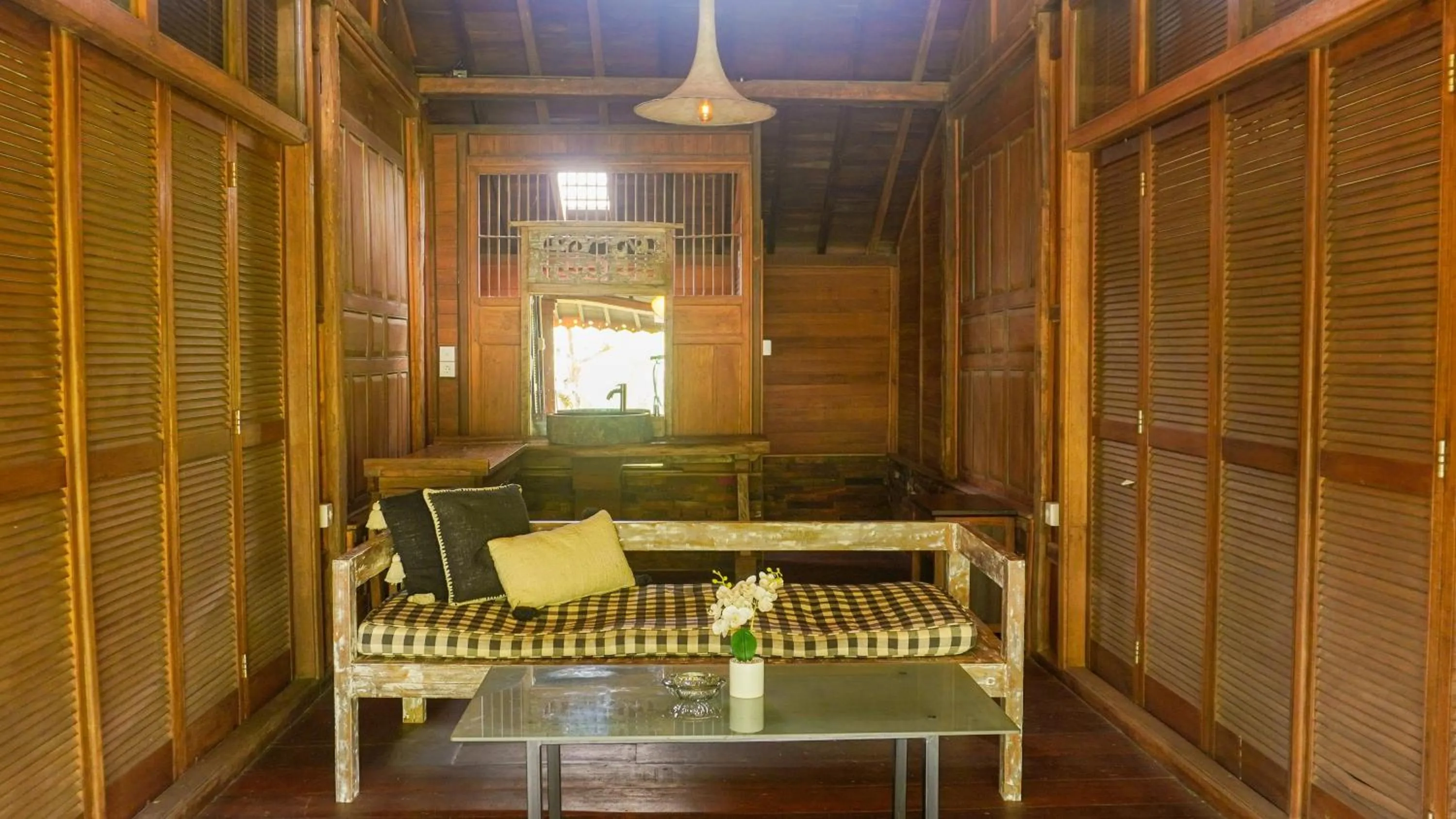 Seating area in Green Tree House Villa Ubud
