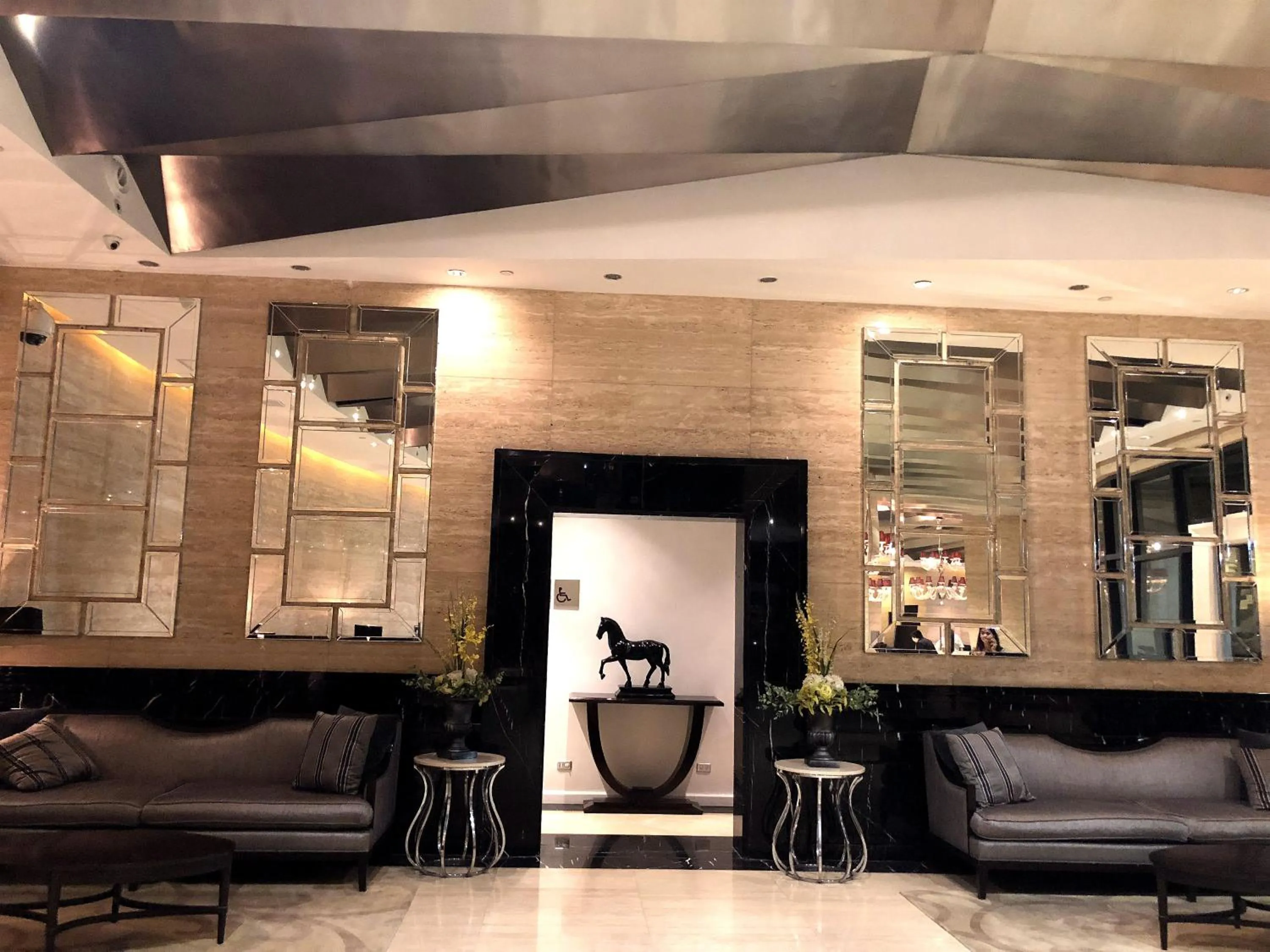 Lobby or reception in The Gramercy Residences