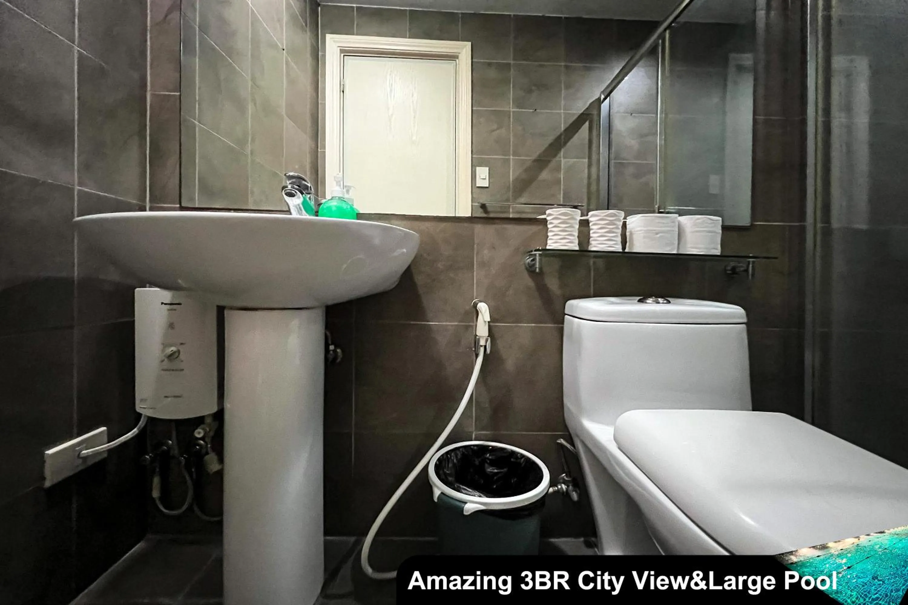 Toilet in The Gramercy Residences