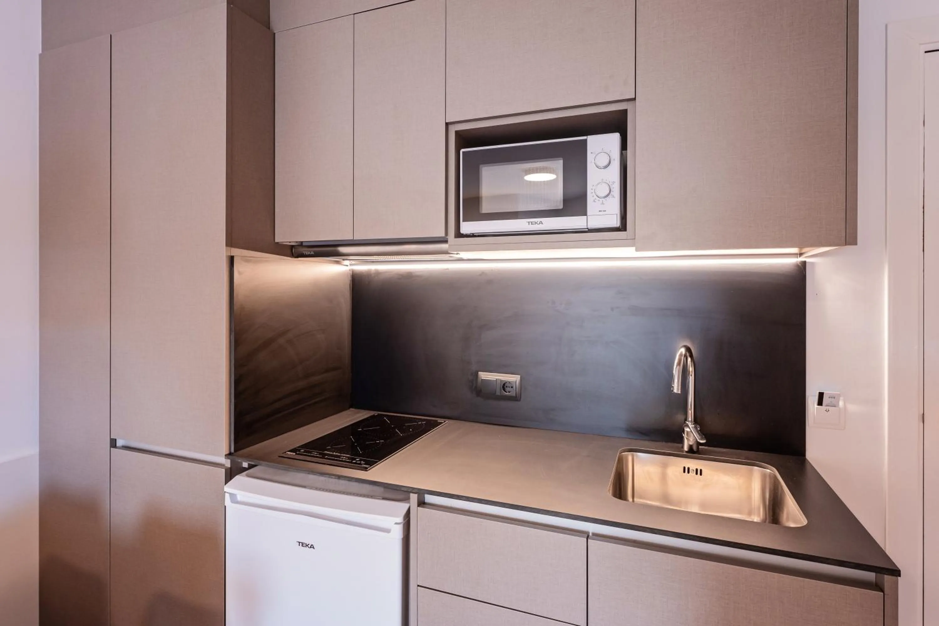 Kitchen or kitchenette in Hotel La Perla D'Olot