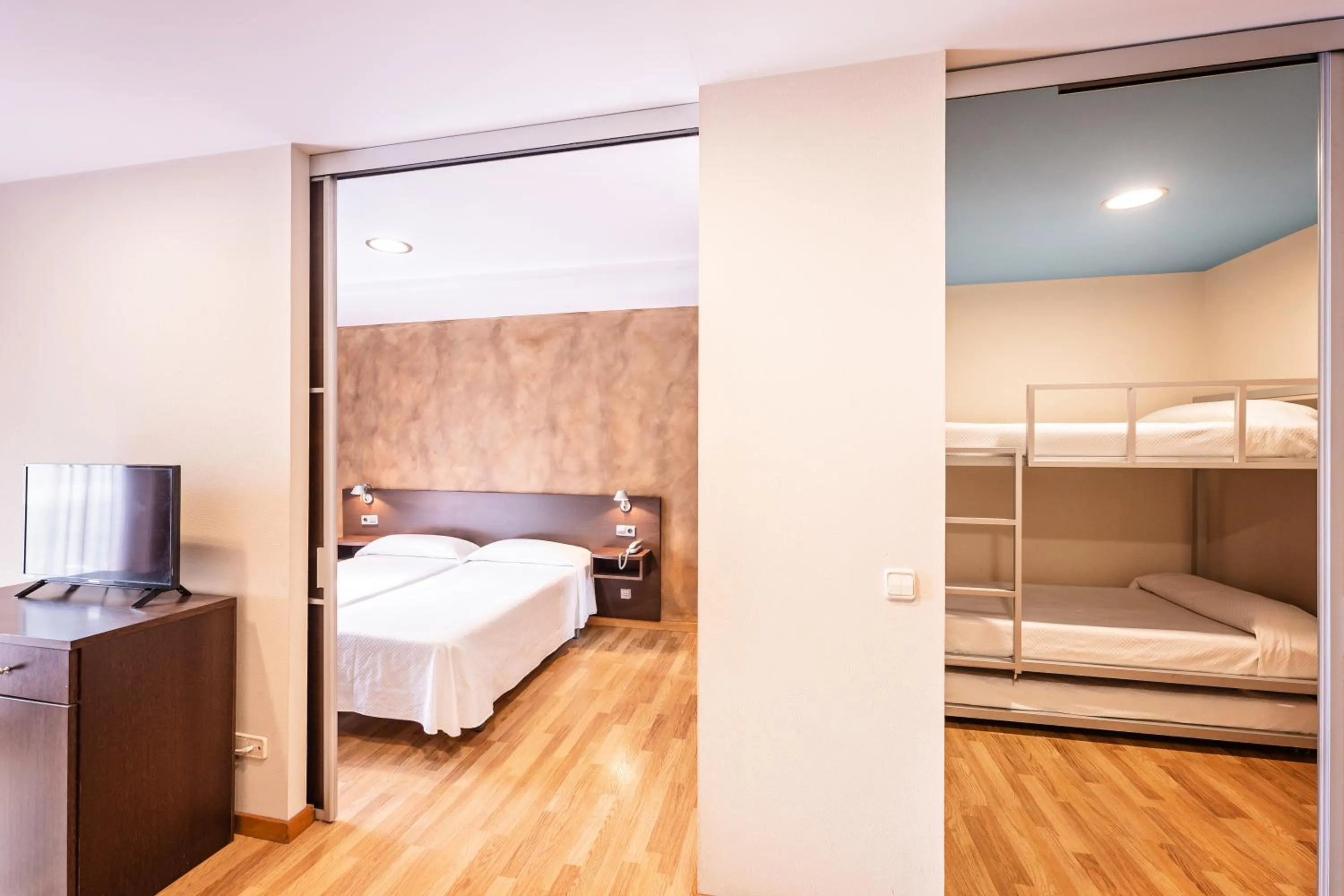 Photo of the whole room, Bed in Hotel La Perla D'Olot