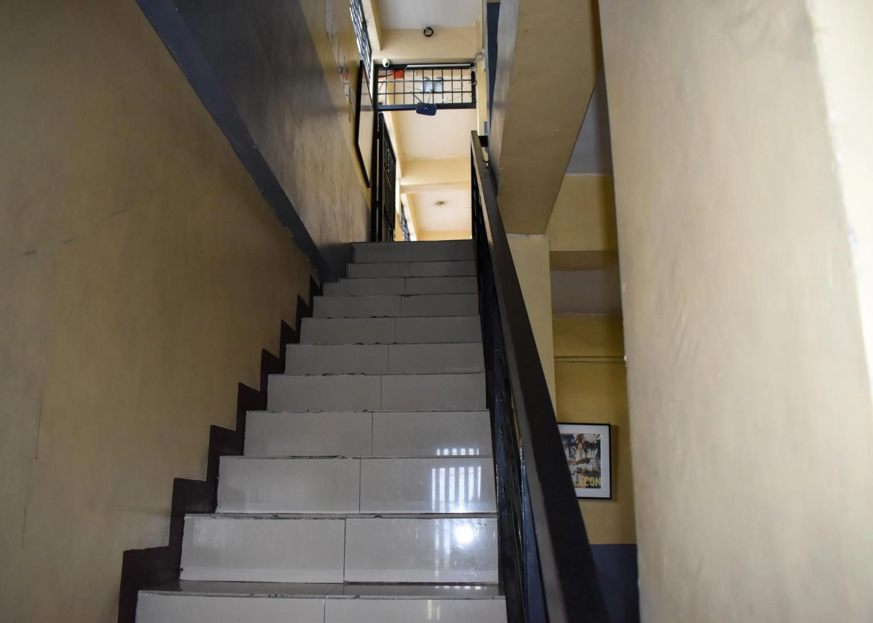 Area and facilities in 1812 VC Lodge