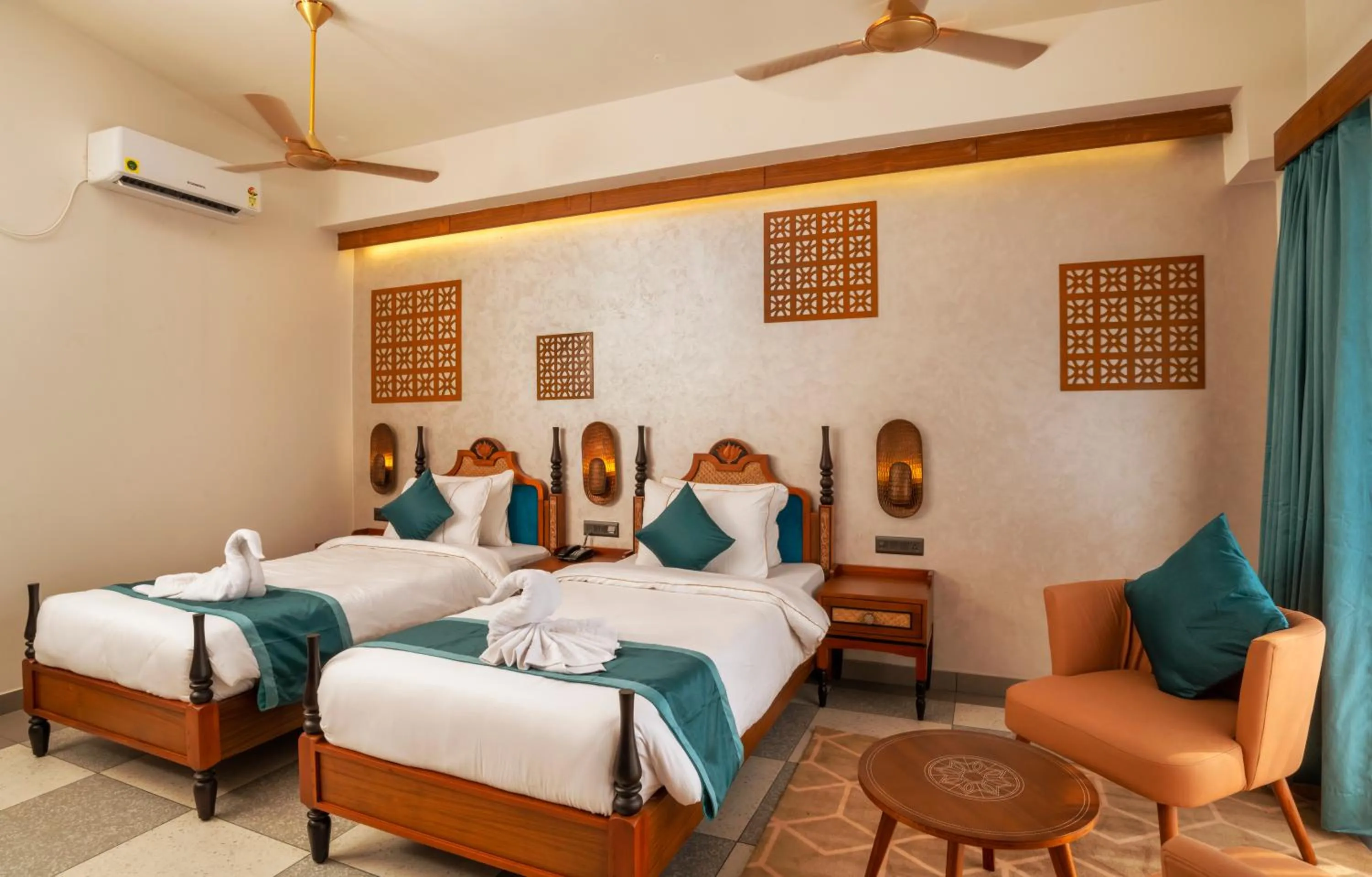 Bedroom, Bed in Hotel Sonar Bangla Mayapur