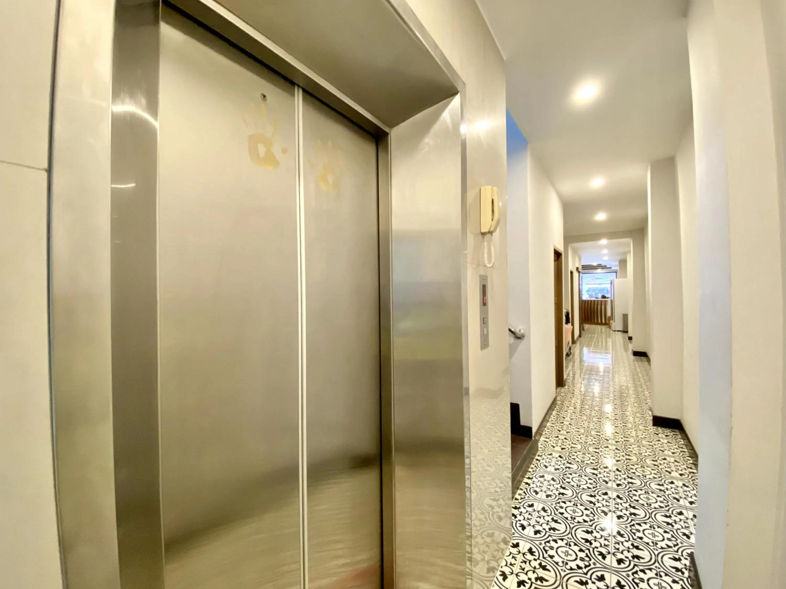 Floor plan in Sunray Beach Hotel Patong