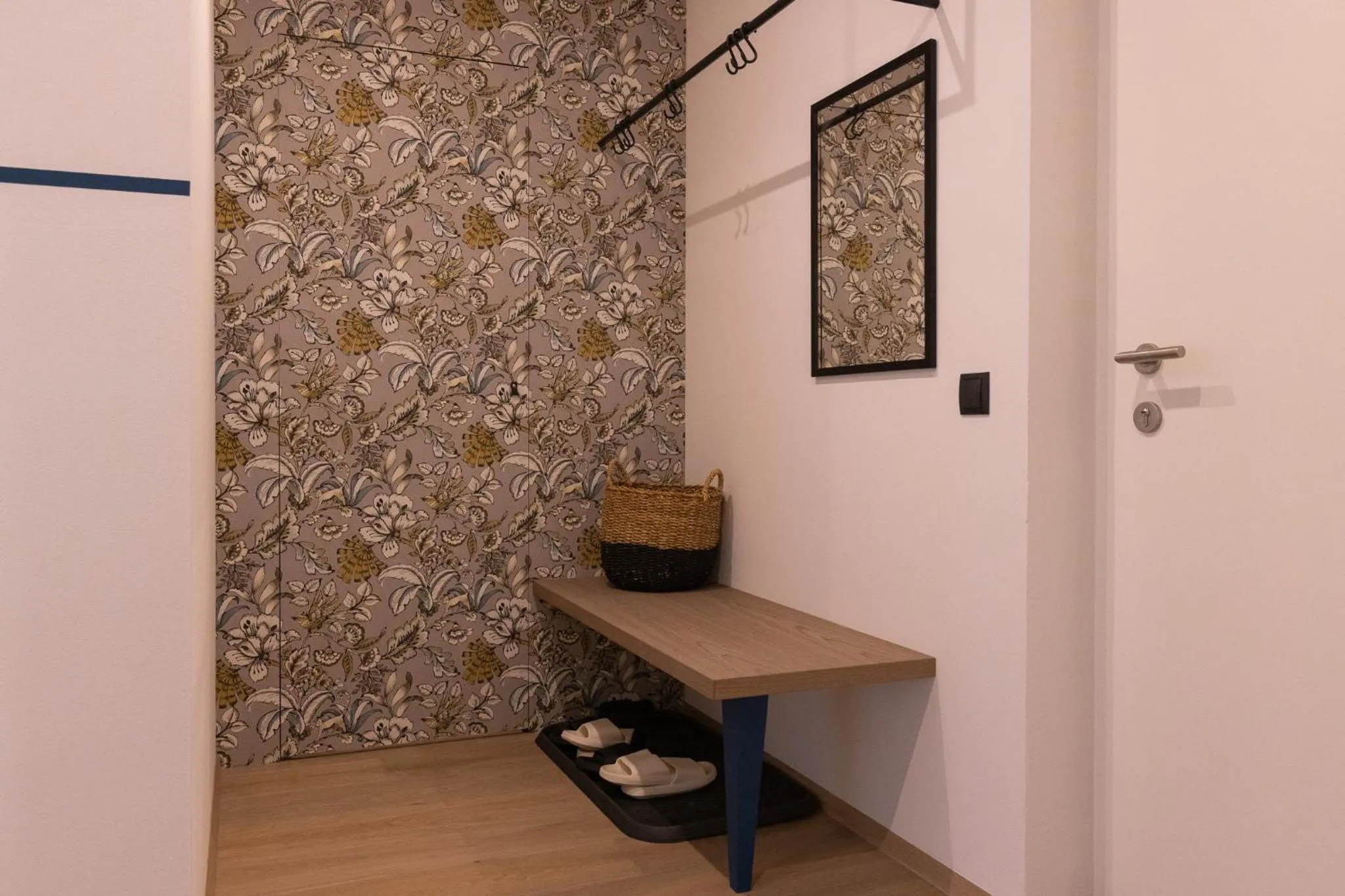 wardrobe in Apartment Ando