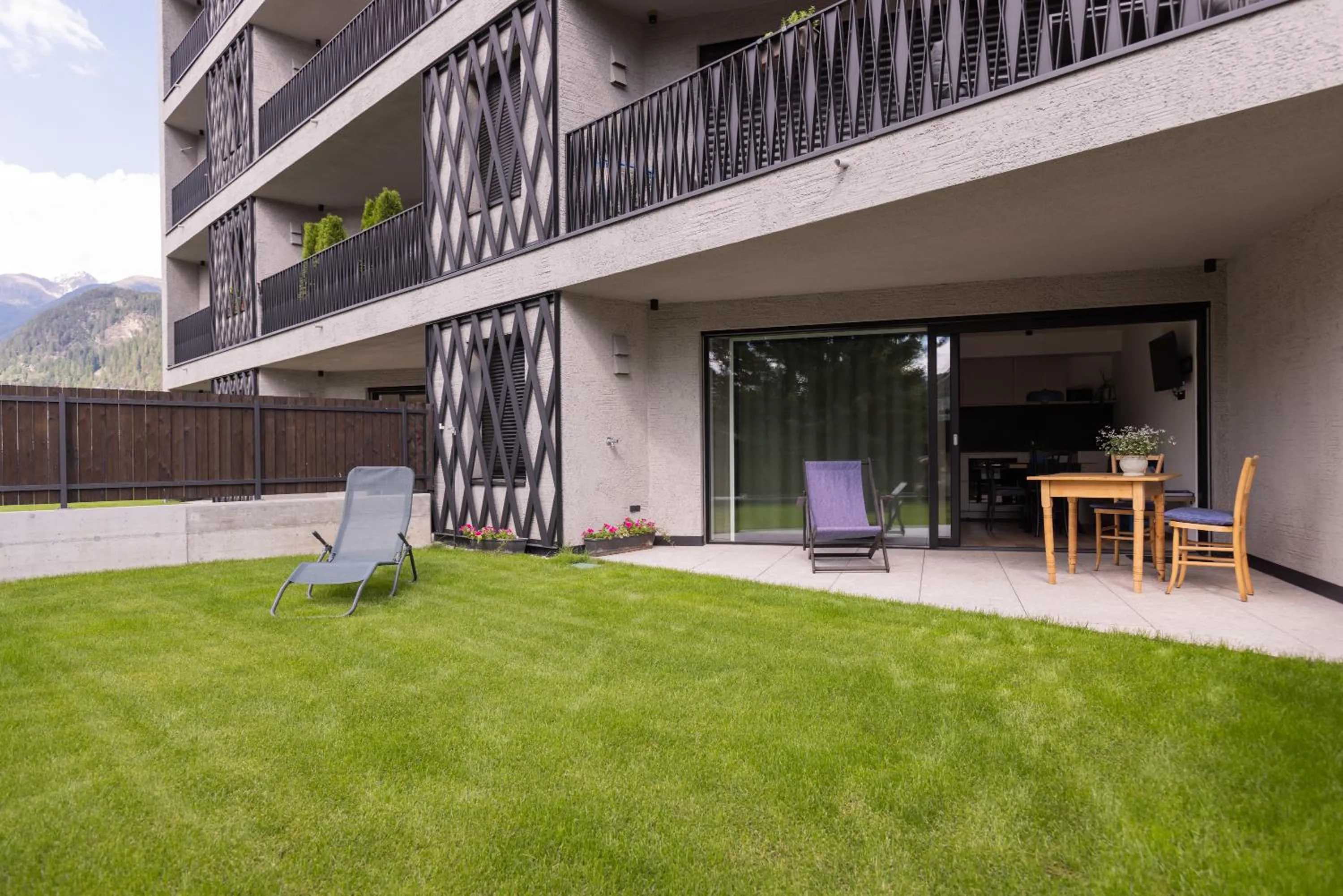 Garden in Apartment Ando