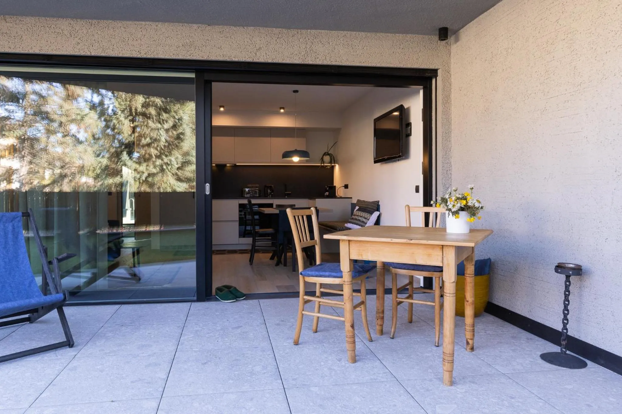 Patio in Apartment Ando