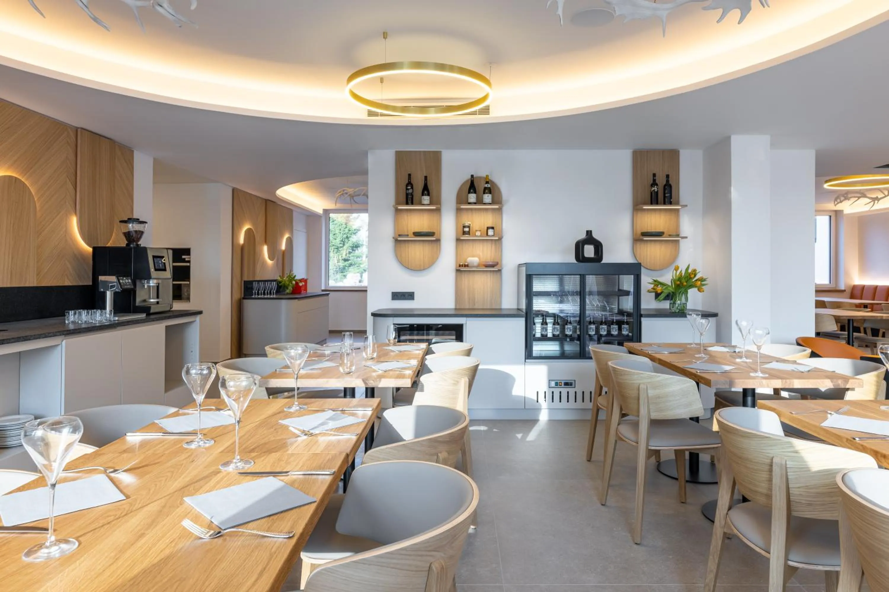 Restaurant/places to eat in Resort Český les