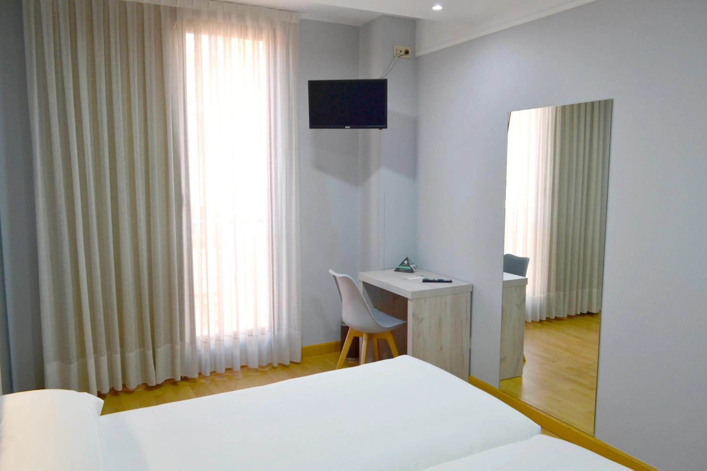 Bed in Hotel Alda Centro Oviedo