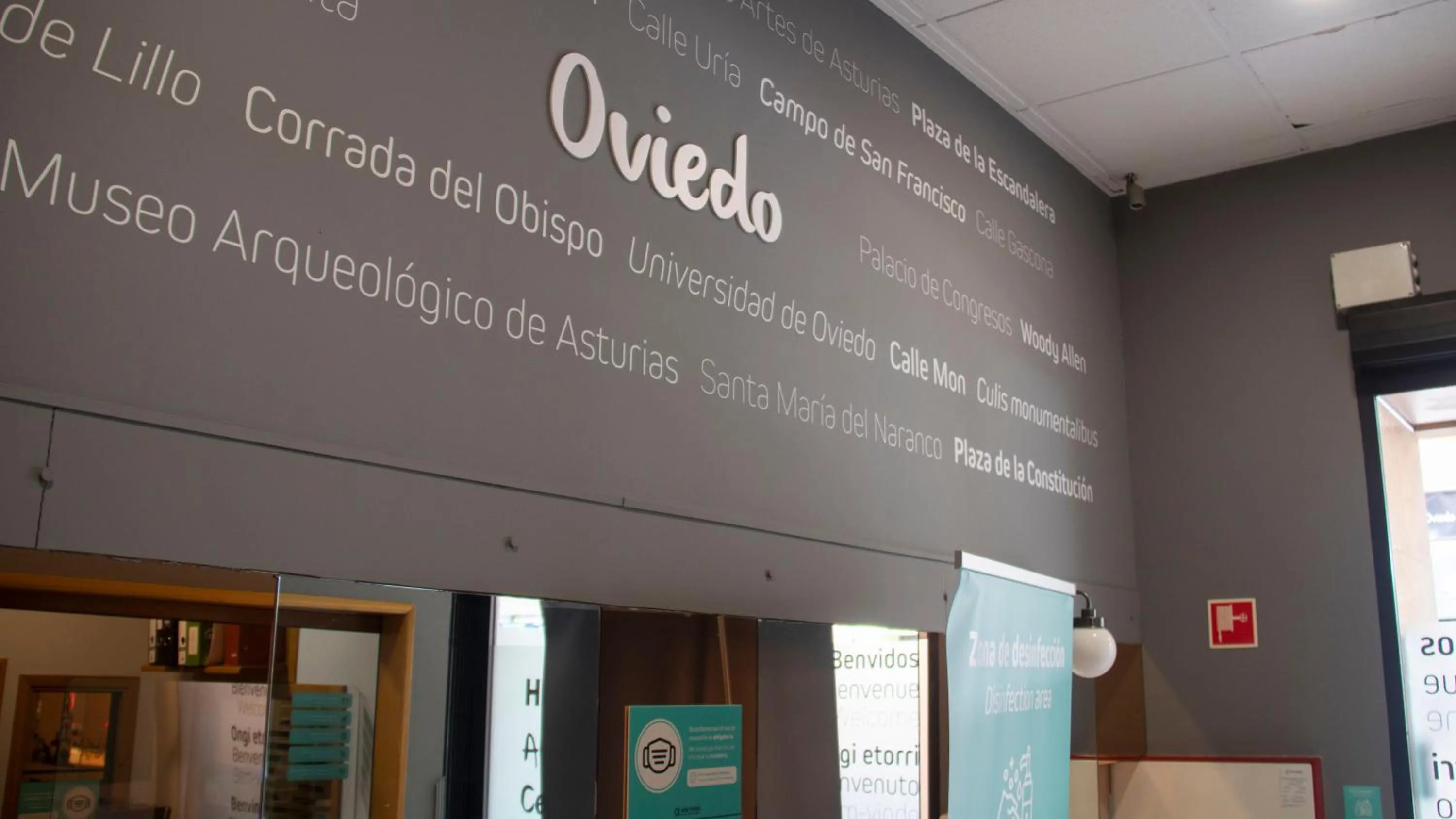 Lobby or reception in Hotel Alda Centro Oviedo