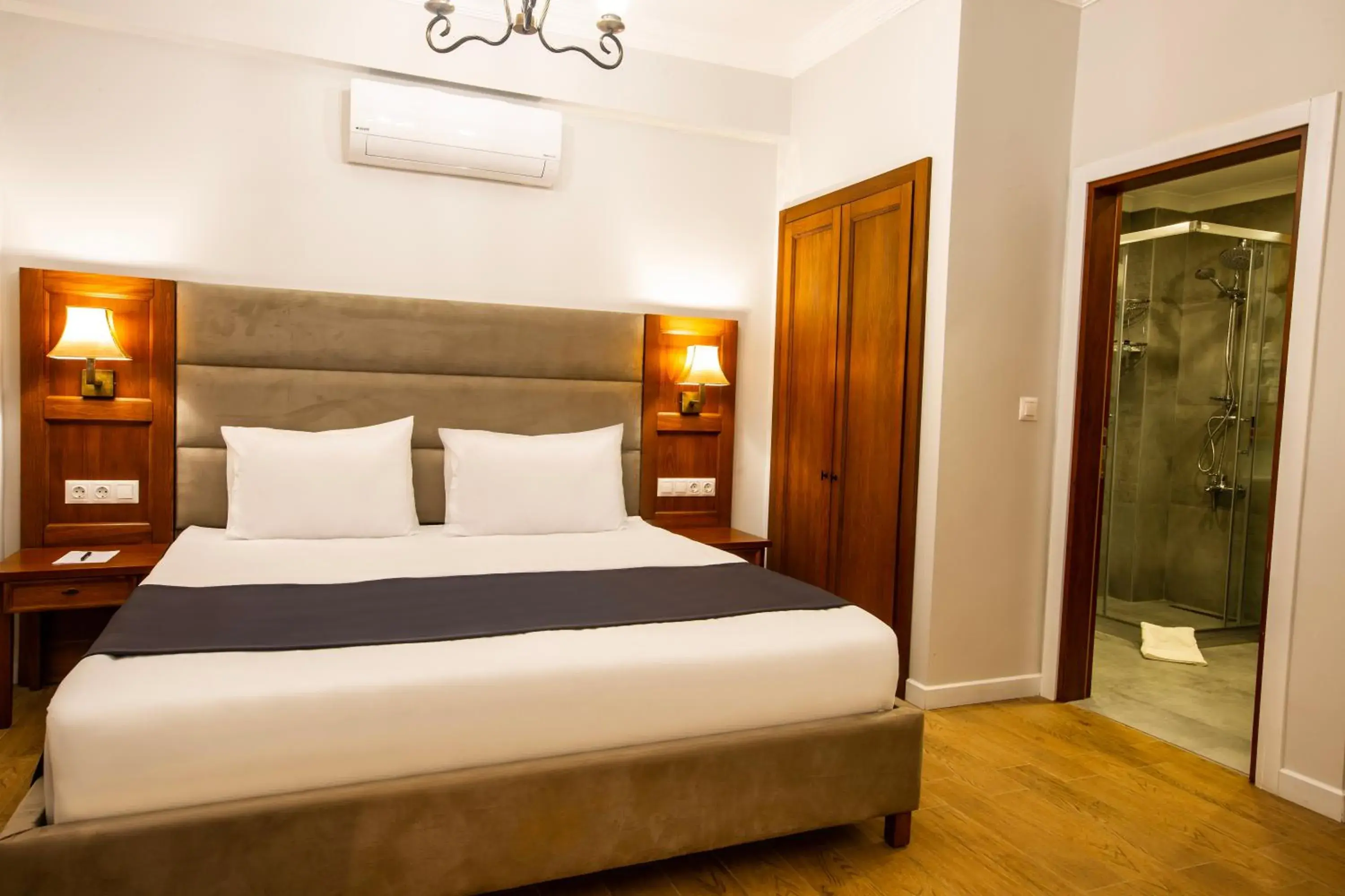 Queen Room with Garden View in Herakleia Otel Queen Room with Garden View in Herakleia Otel