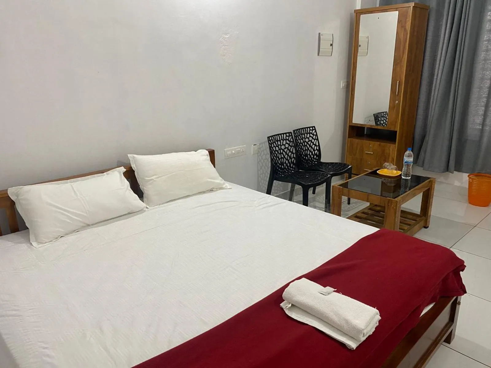 Bed in HOLLYWOOD Rooms