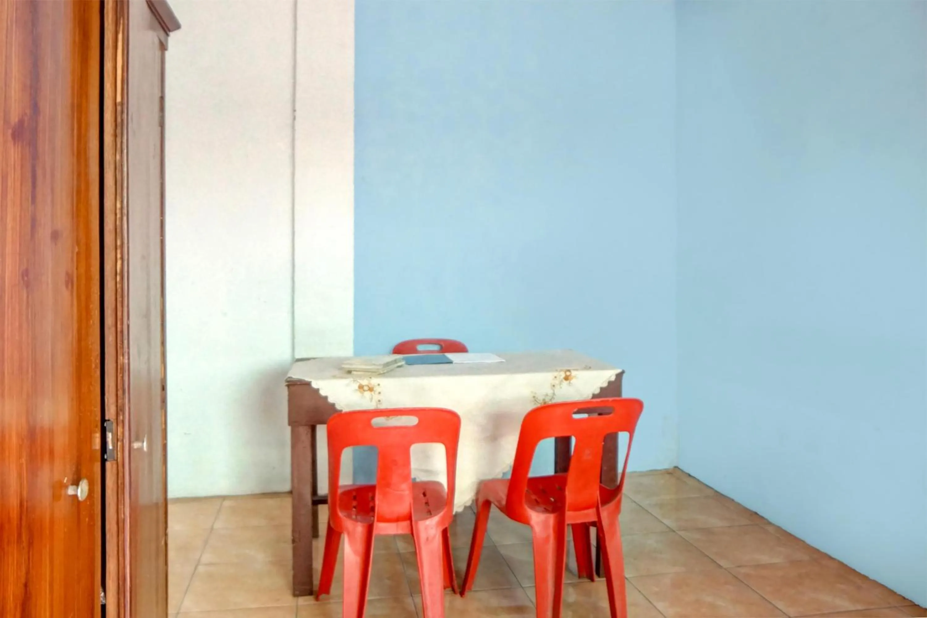 Lobby or reception in Hotel O Onasis Syariah Inn