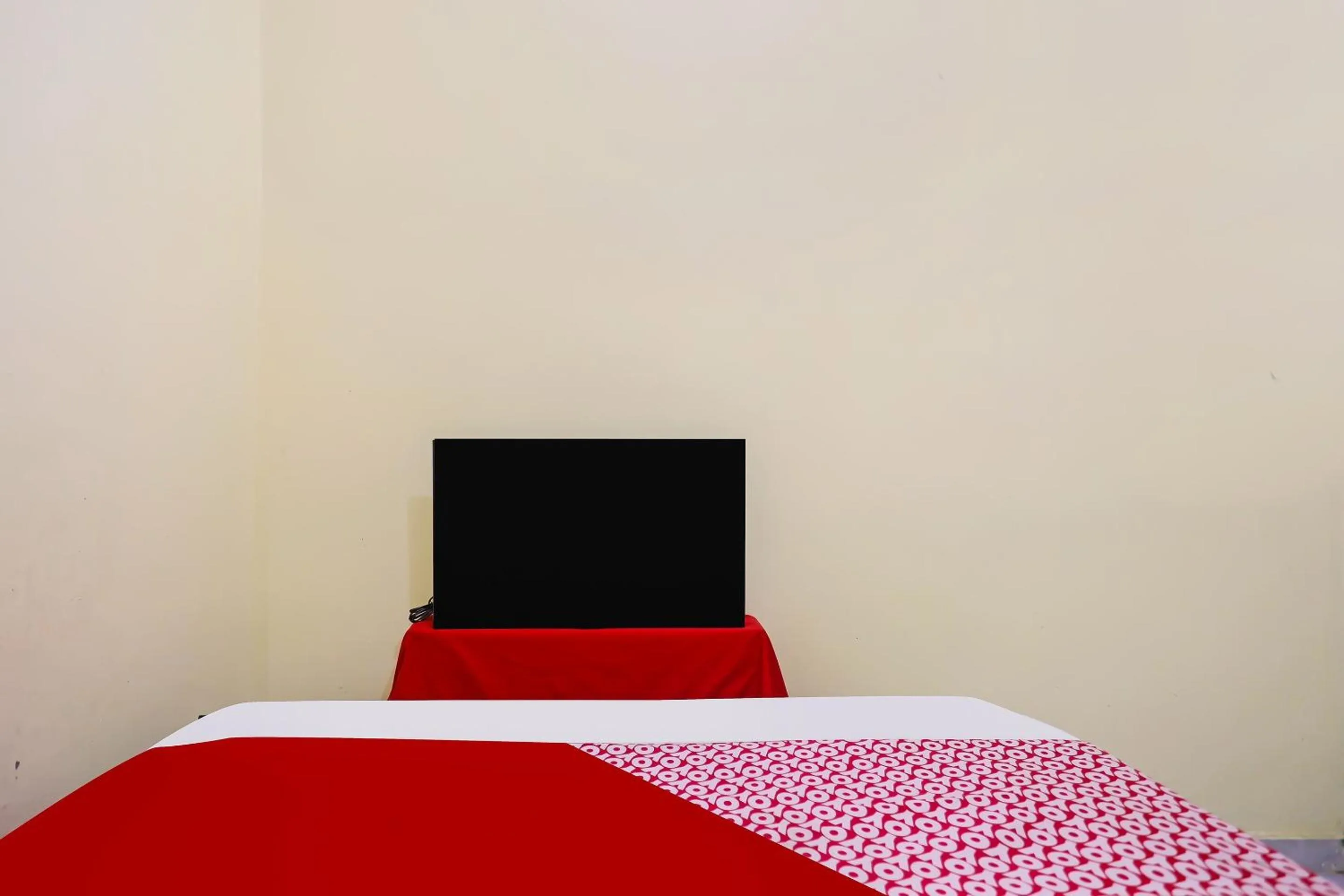 Bedroom in OYO 91974 Alfisal Syariah