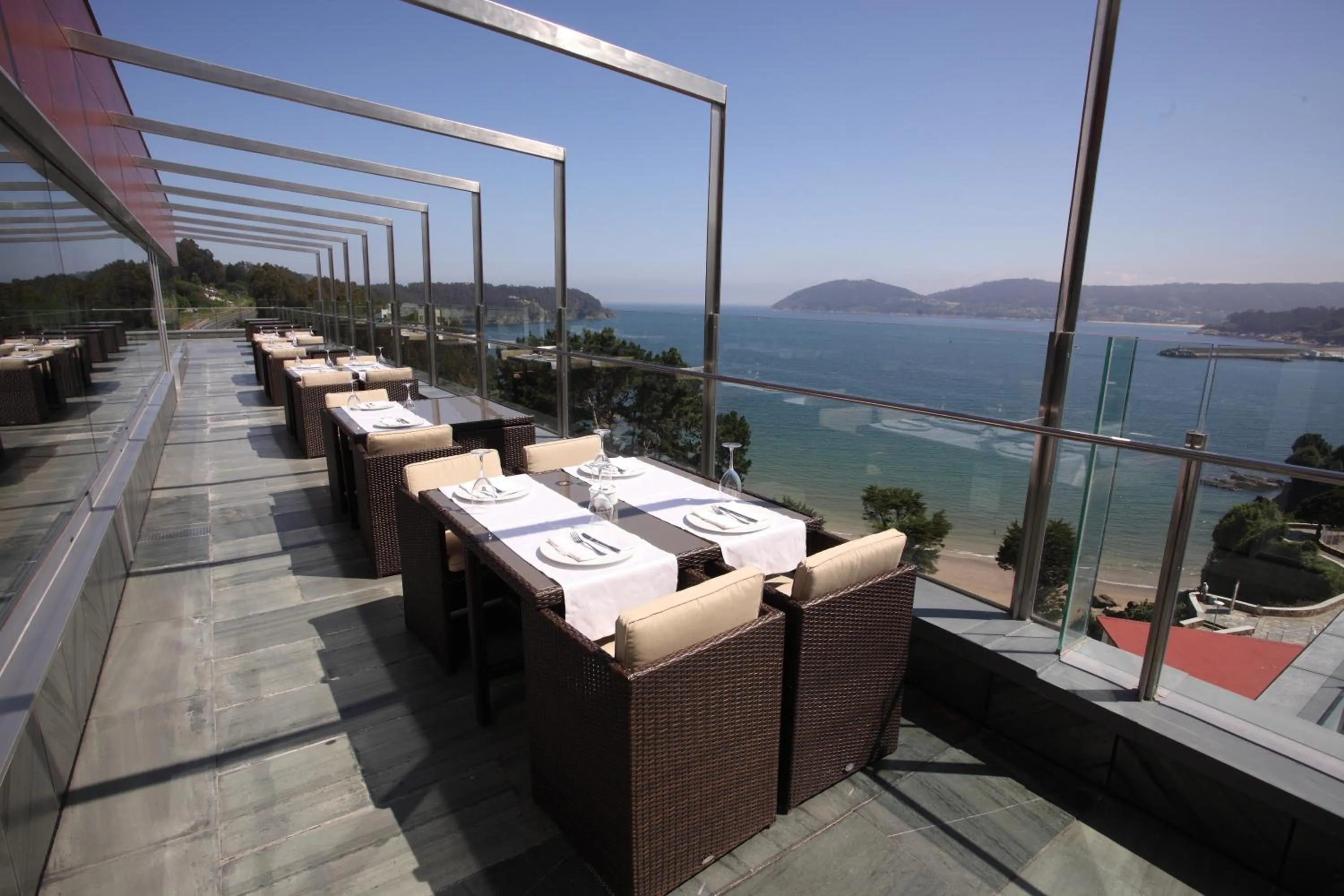 Restaurant/places to eat in Apartamentos Las Sirenas