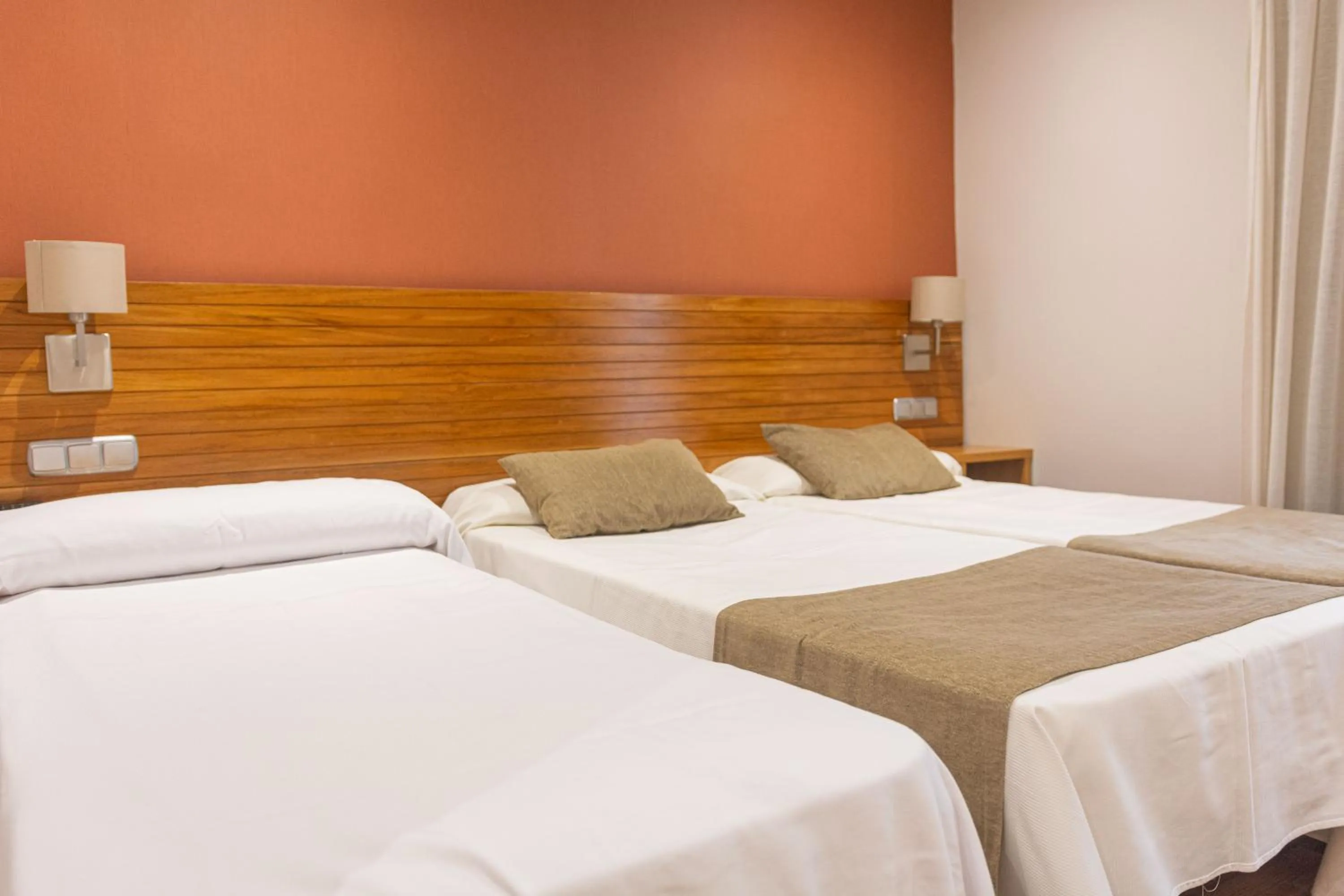 Bedroom, Bed in Hotel Bulevard