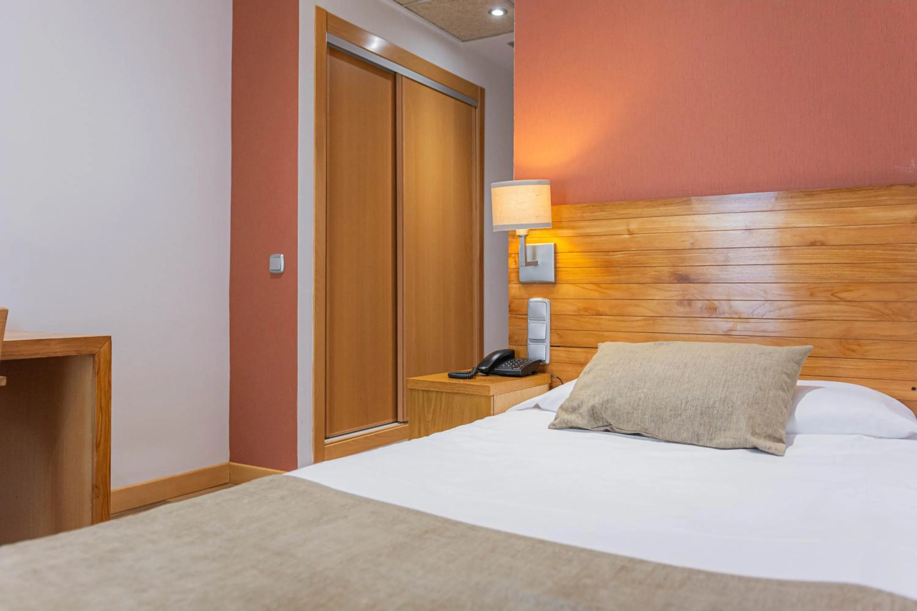 Bedroom, Bed in Hotel Bulevard