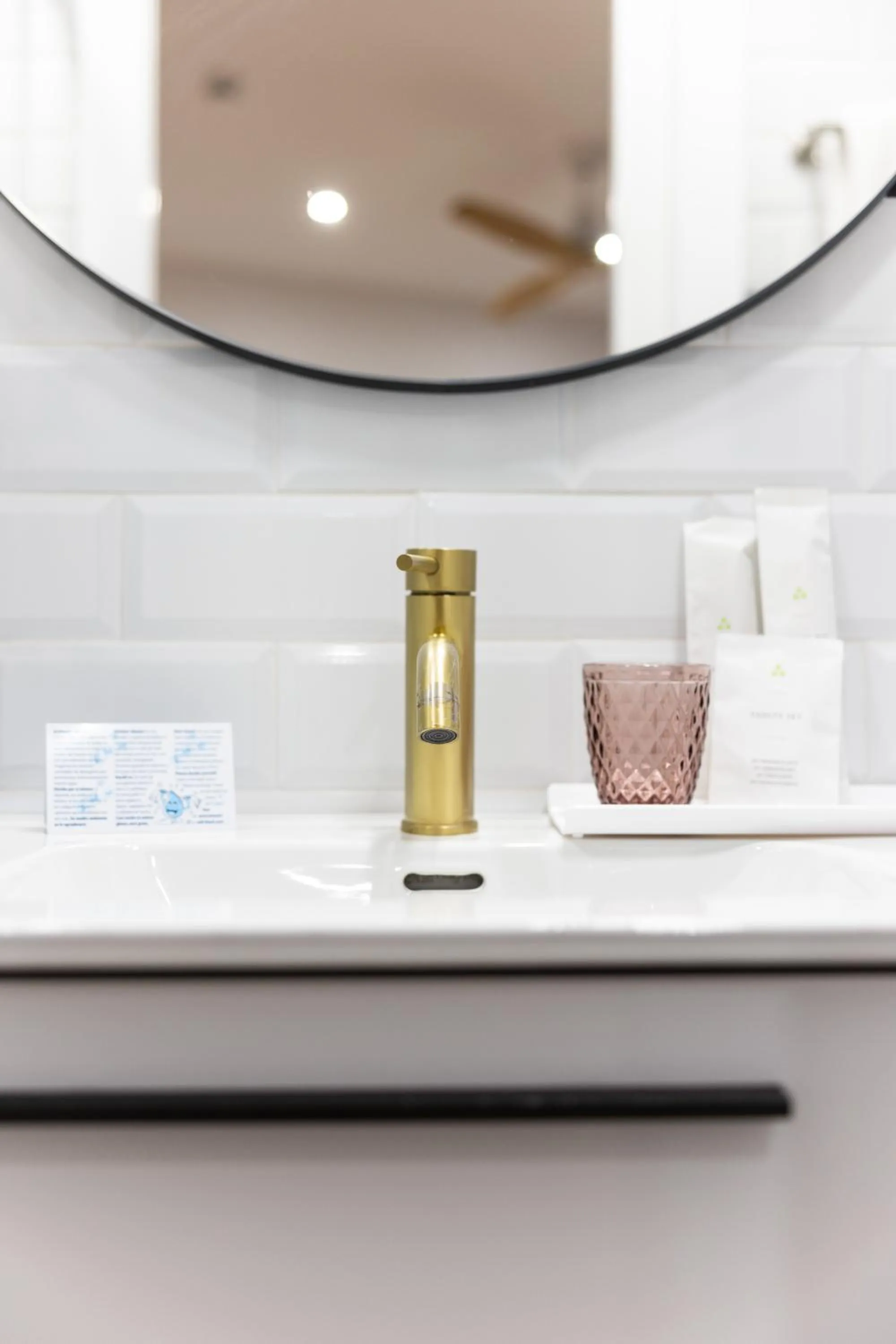 Bathroom in Venecia Plaza Centro