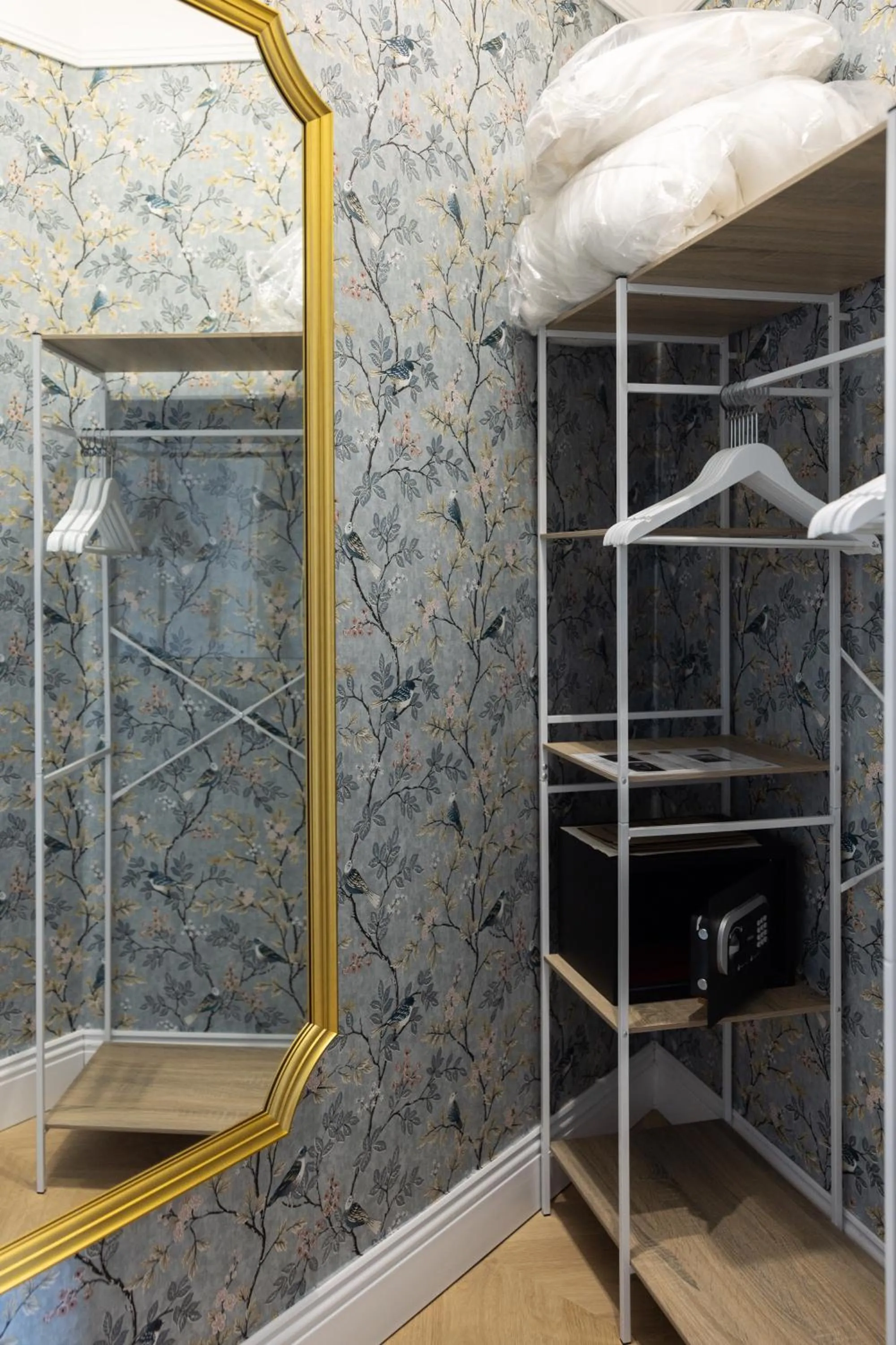 wardrobe in Venecia Plaza Centro