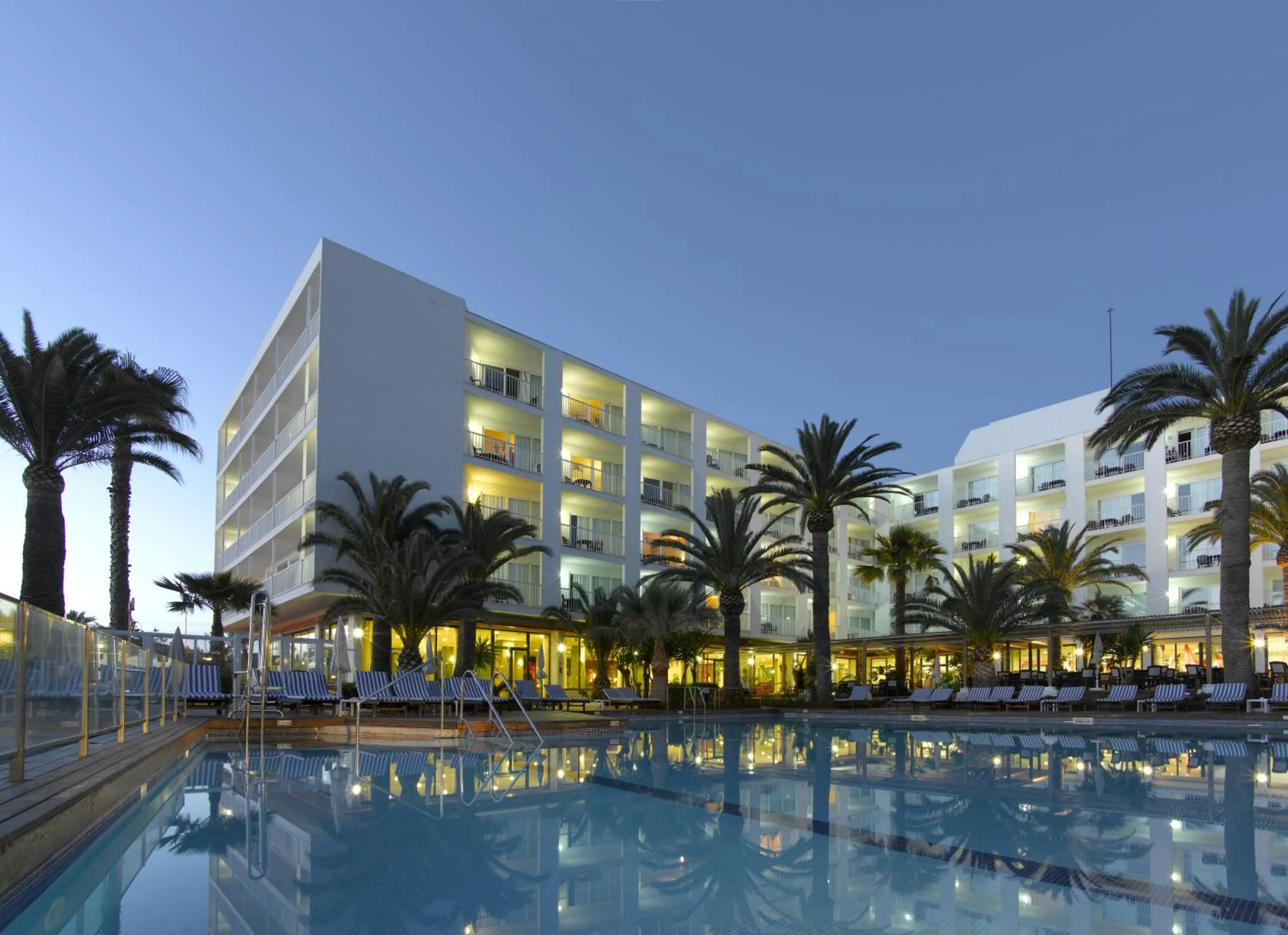 Swimming pool in Palladium Hotel Palmyra - Adults Only