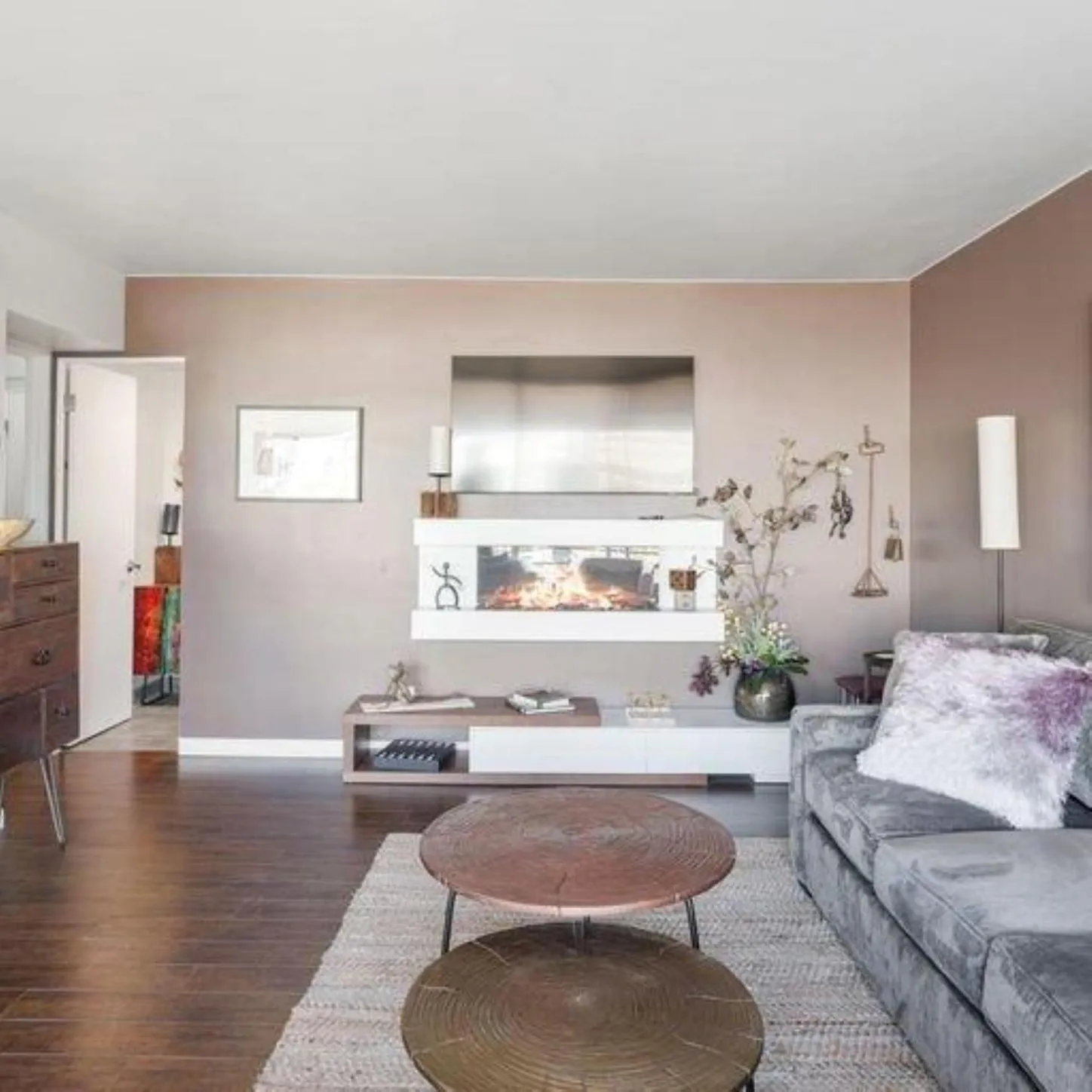 Living room in Panorama Place