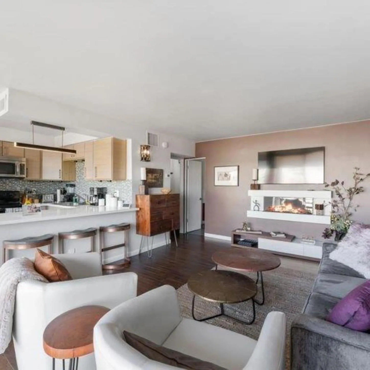 Living room in Panorama Place