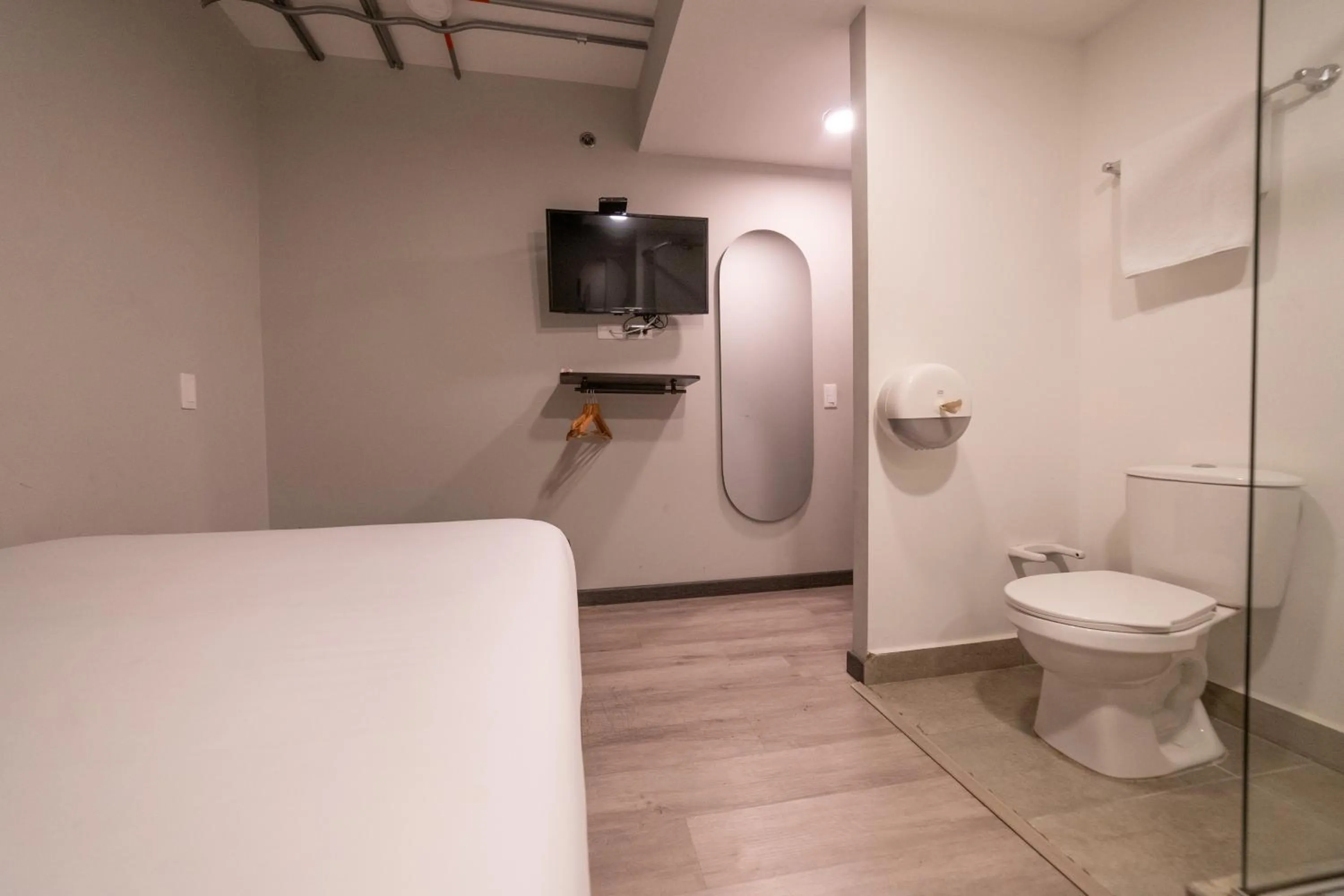 Bathroom in Bon 17 Hotel By SHG